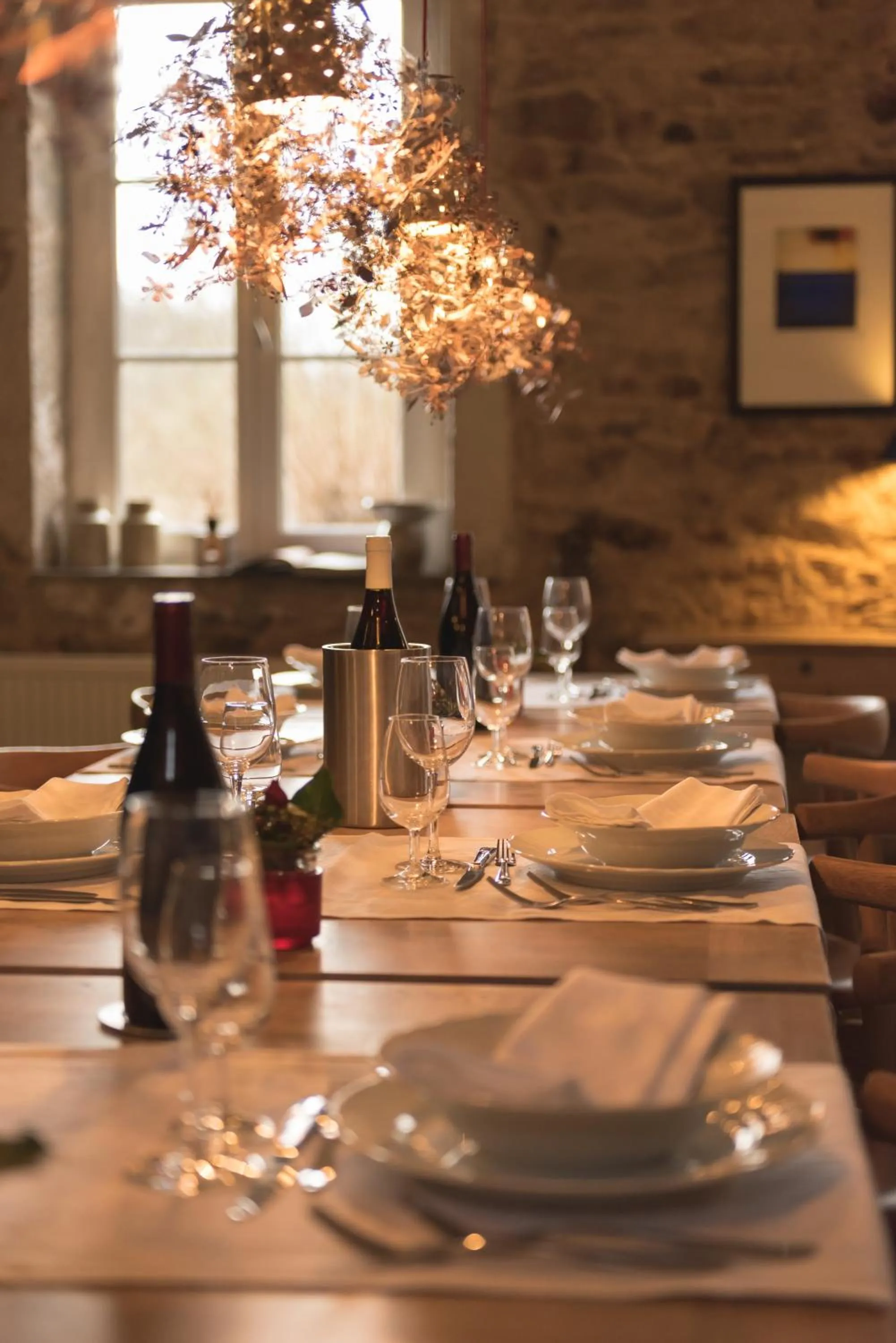 Restaurant/places to eat in Moulin Renaudiots - Escapade Luxe Refuge cosy & Bourgogne au coin du feu