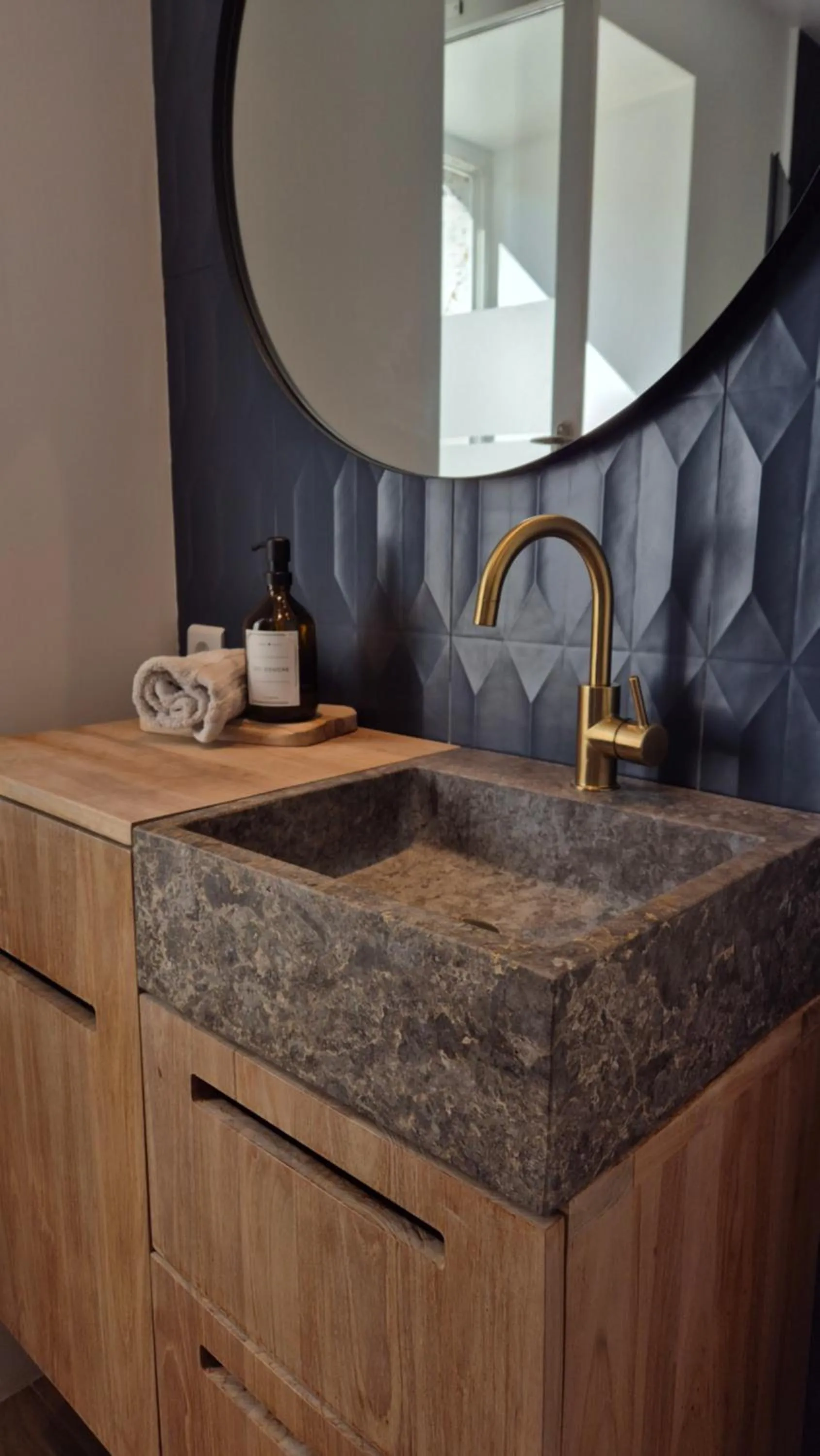 Bathroom in Moulin Renaudiots - Escapade Luxe Refuge cosy & Bourgogne au coin du feu