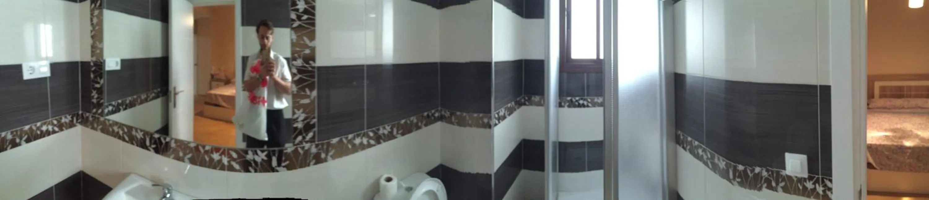 Property building in Cadiz Deluxe Apartment