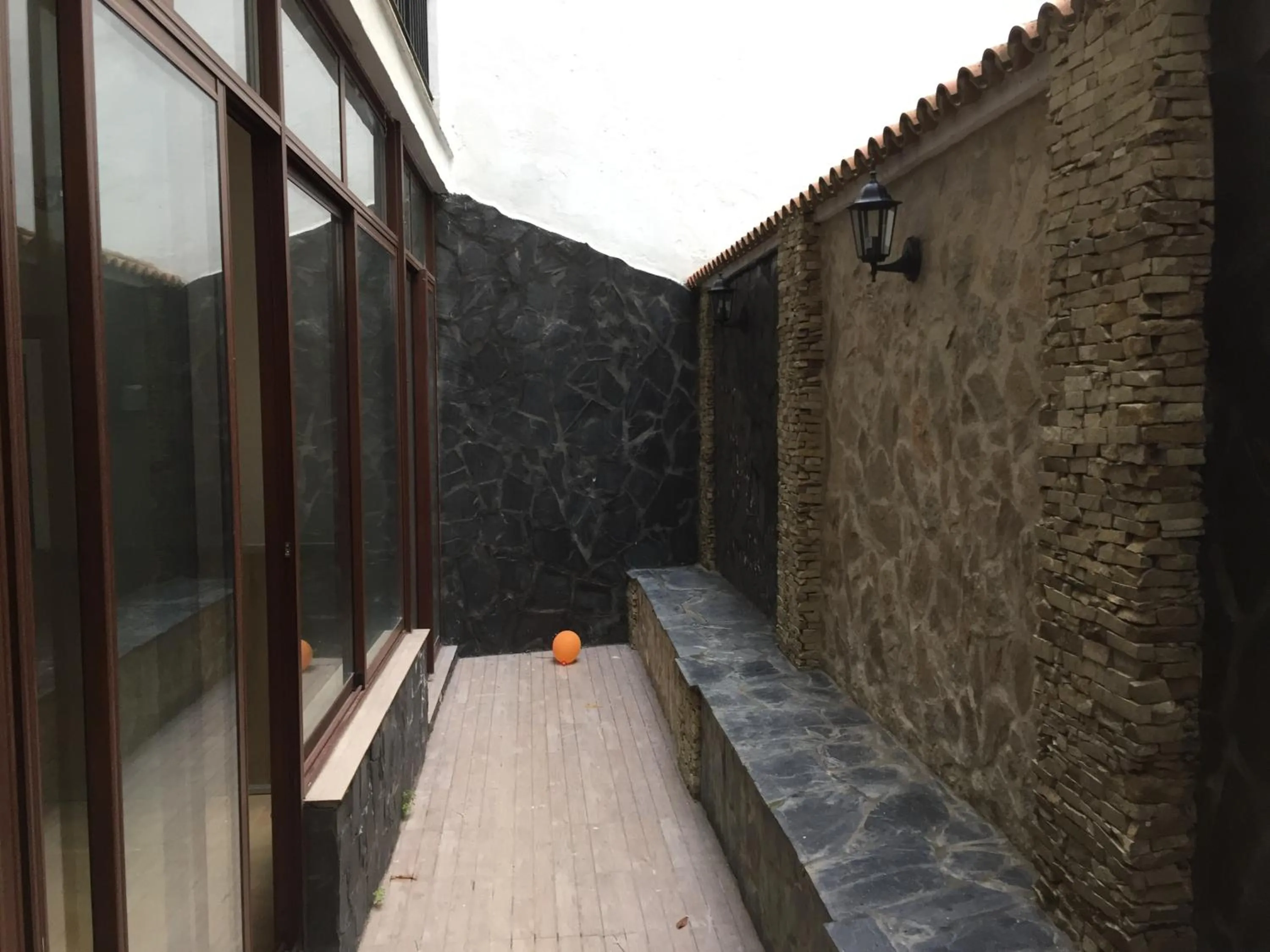 Photo of the whole room in Cadiz Deluxe Apartment