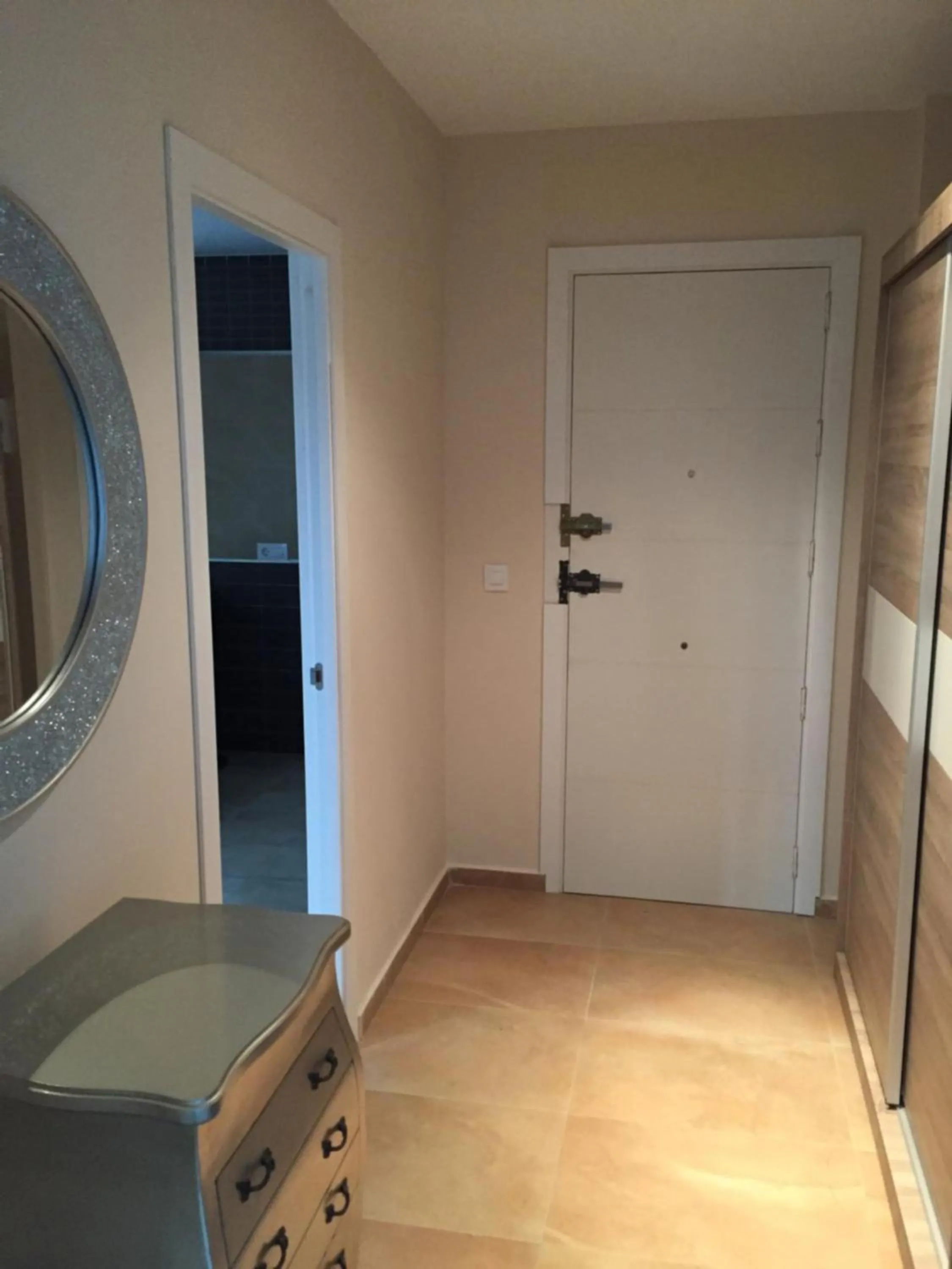 Photo of the whole room in Cadiz Deluxe Apartment