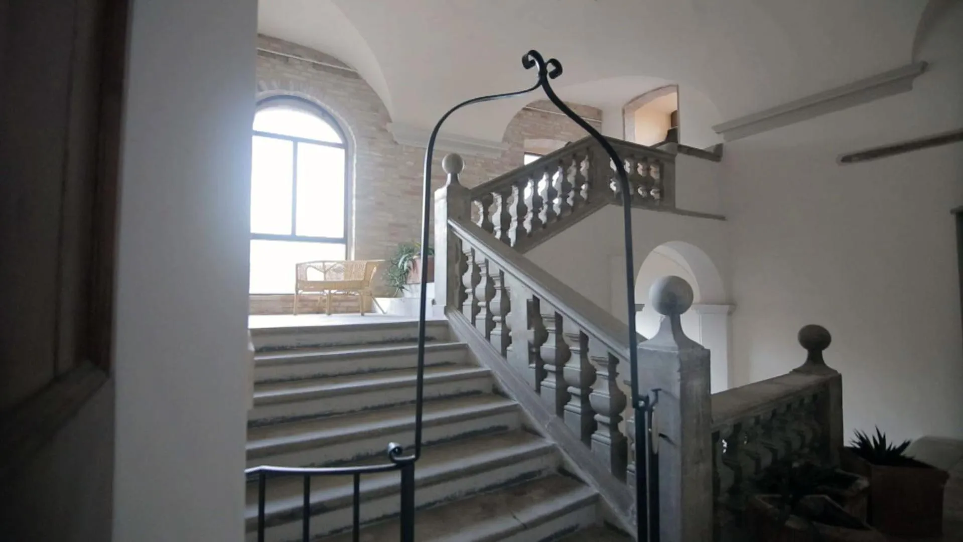 Day in Hotel Palazzo Meraviglia Albergo diffuso