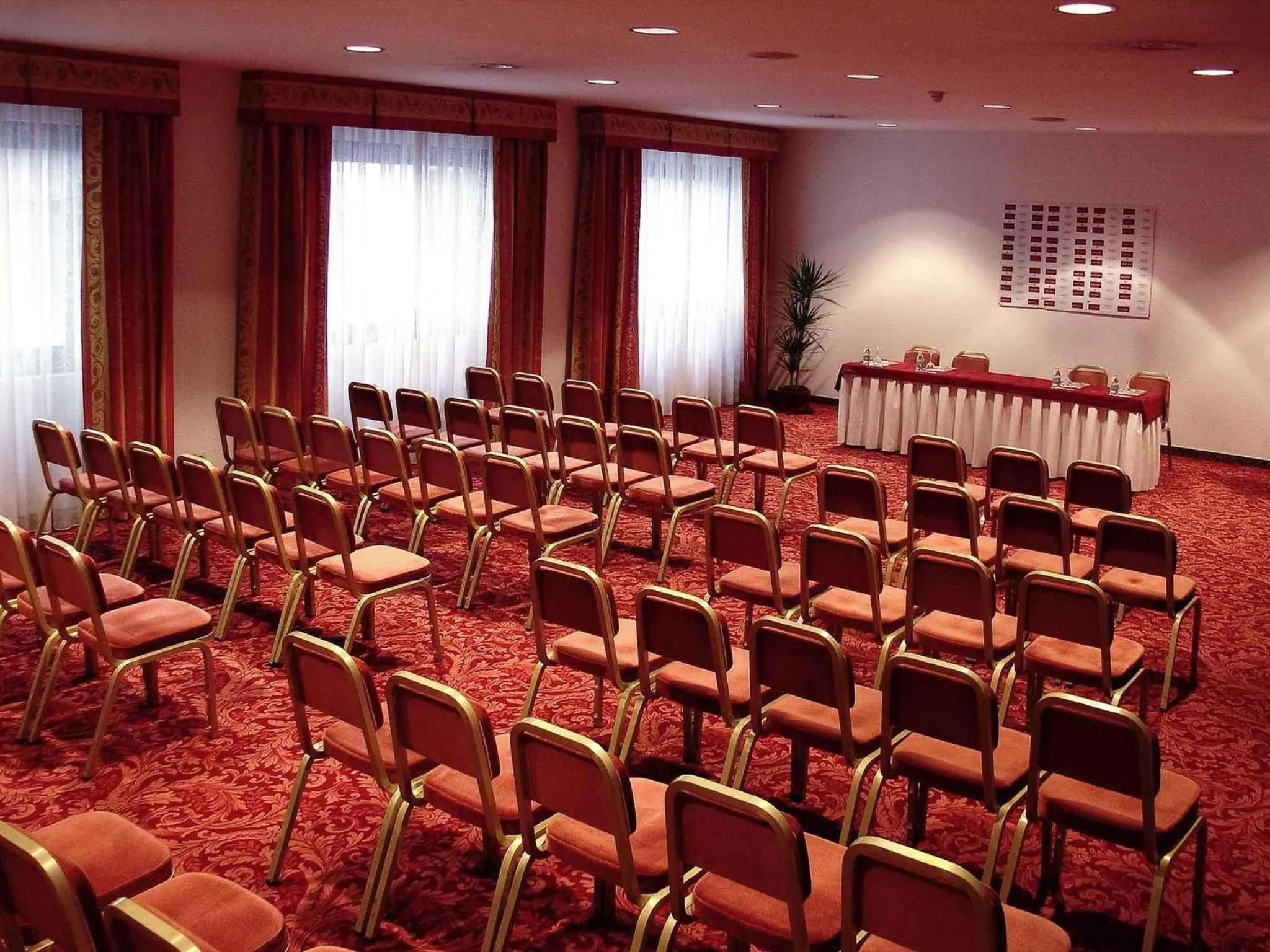 Meeting/conference room in Mercure Andorra