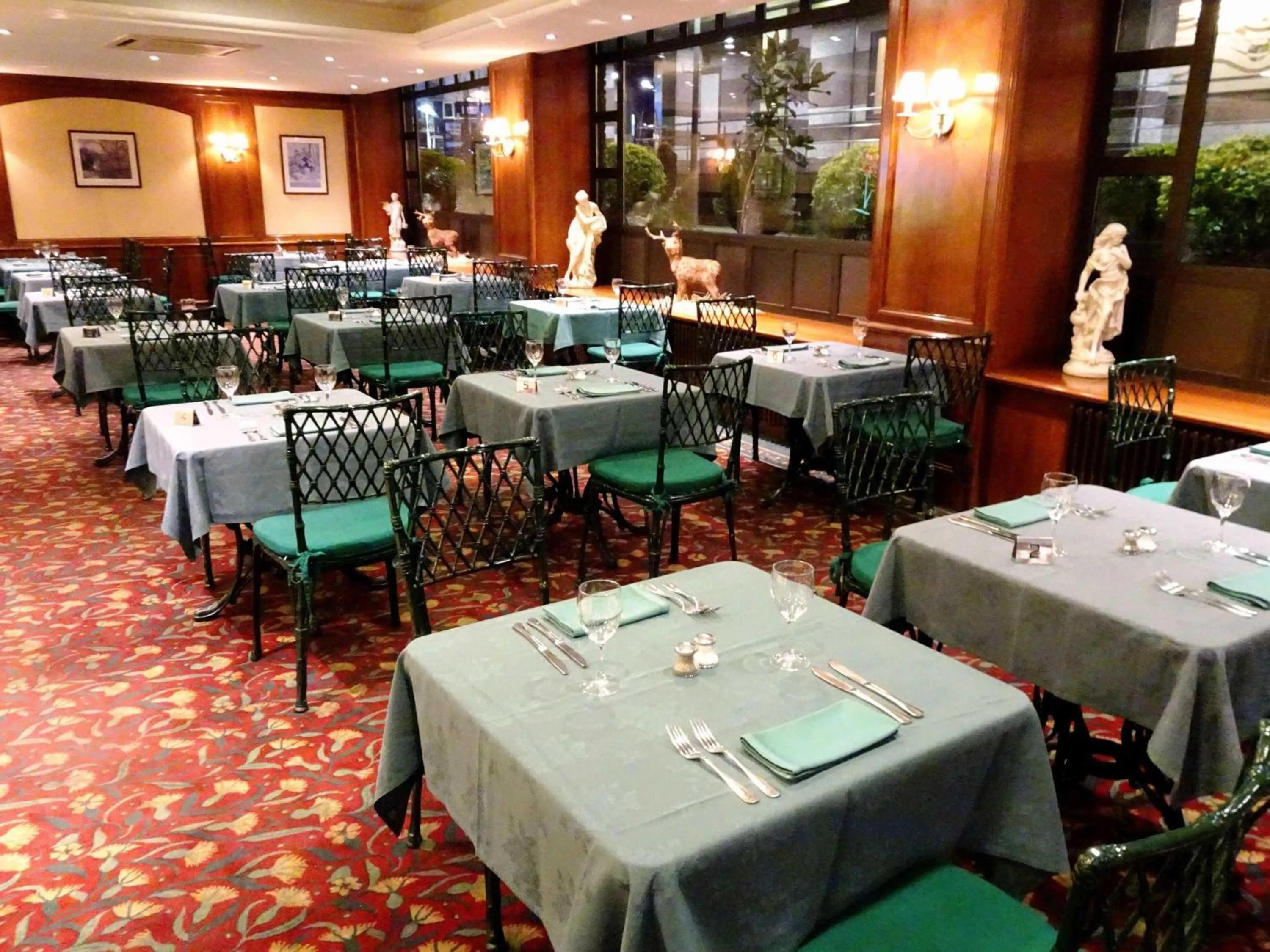 Restaurant/places to eat in Mercure Andorra