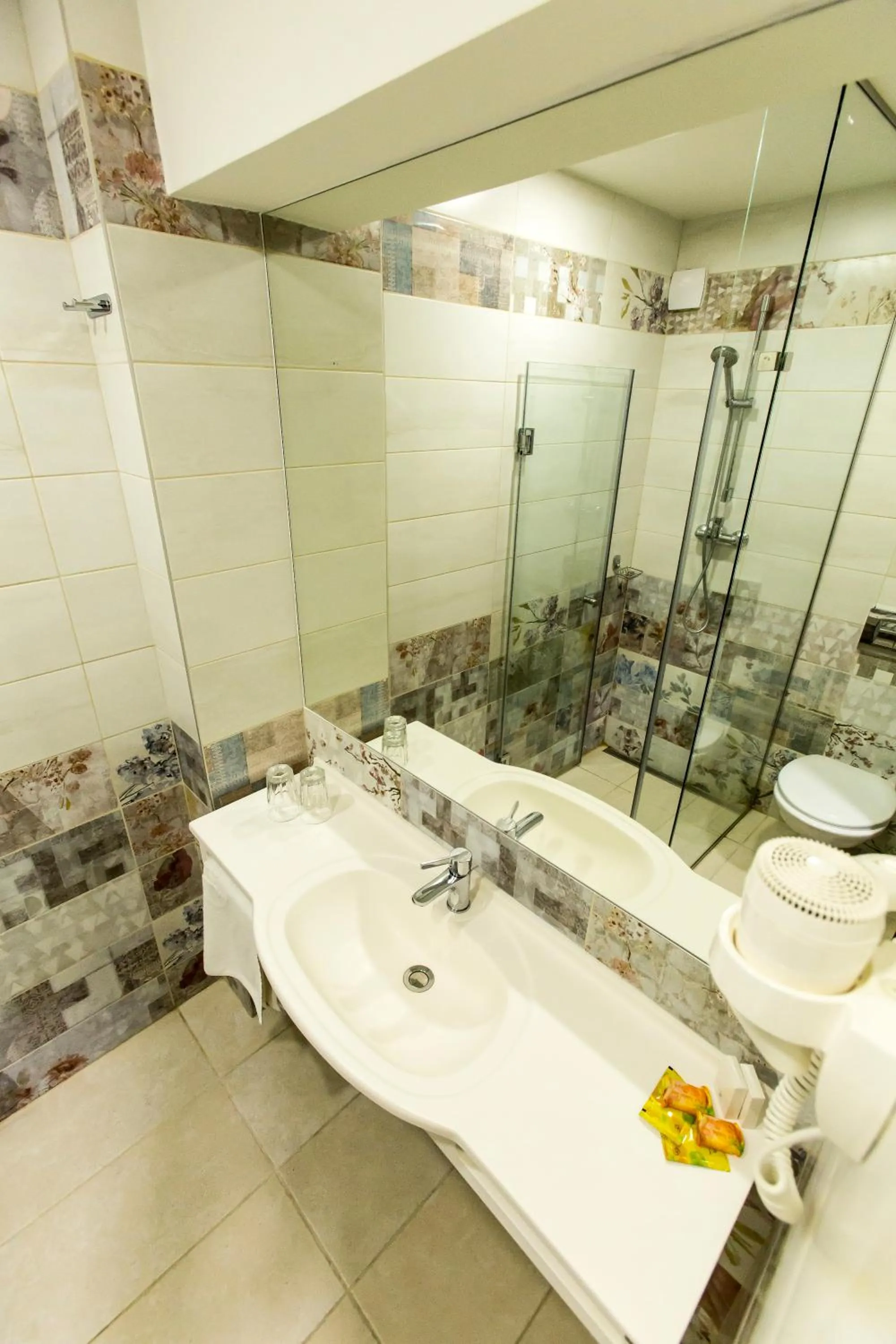 Bathroom in Hotel Olanesti & Spa Medical