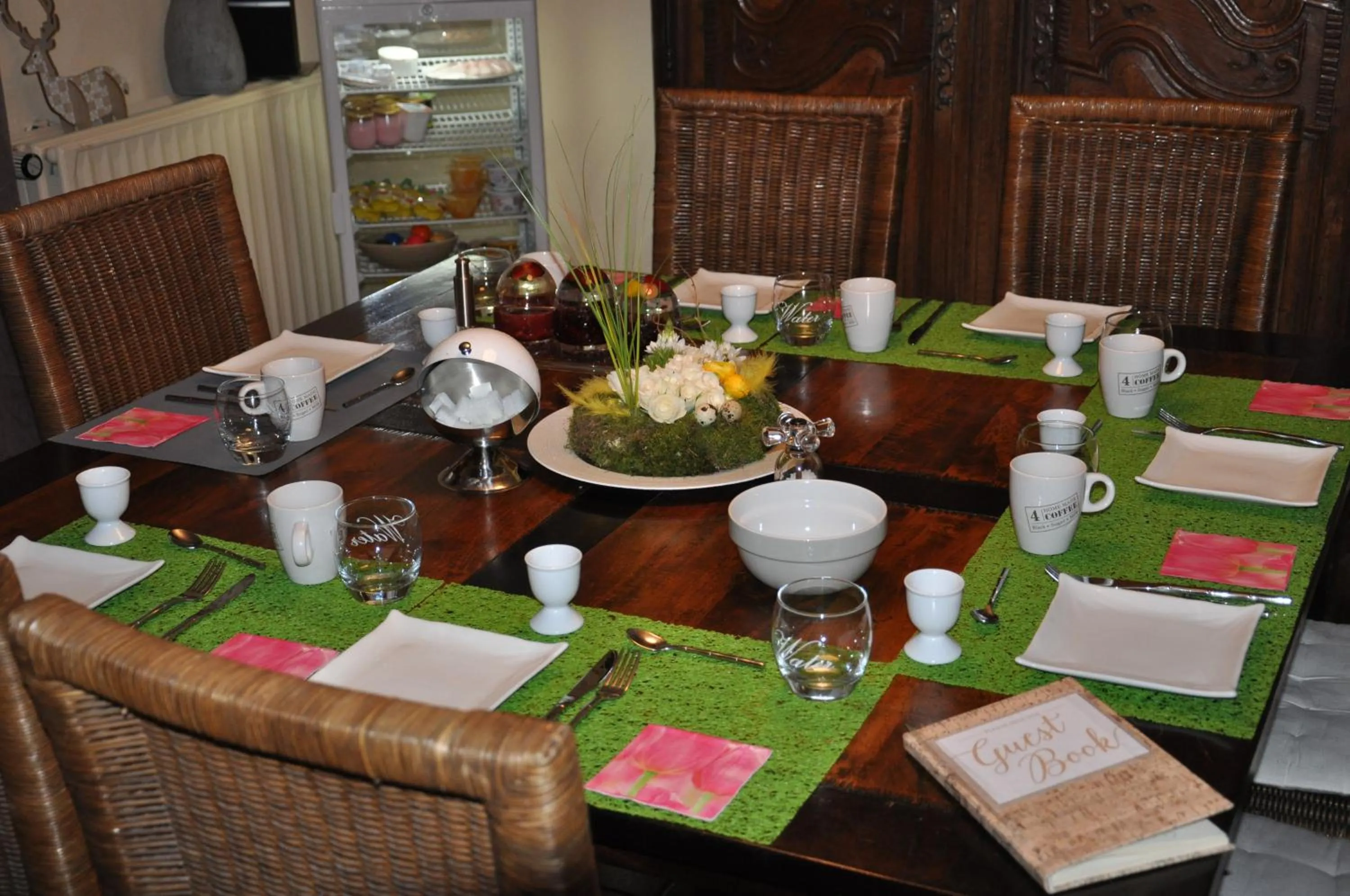 Buffet breakfast in Ardennes Woods