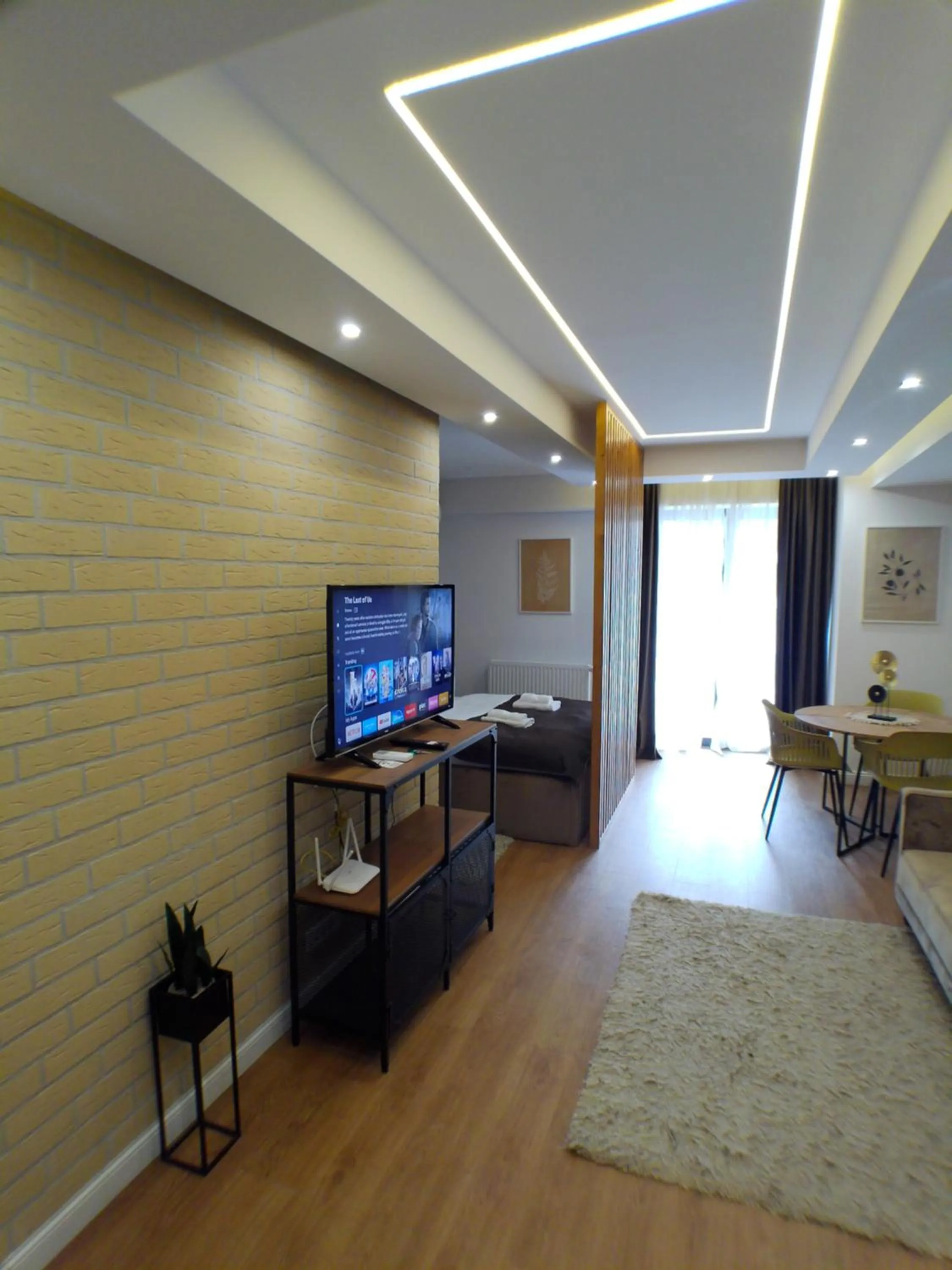 Communal lounge/ TV room in Upground Residence Apartments