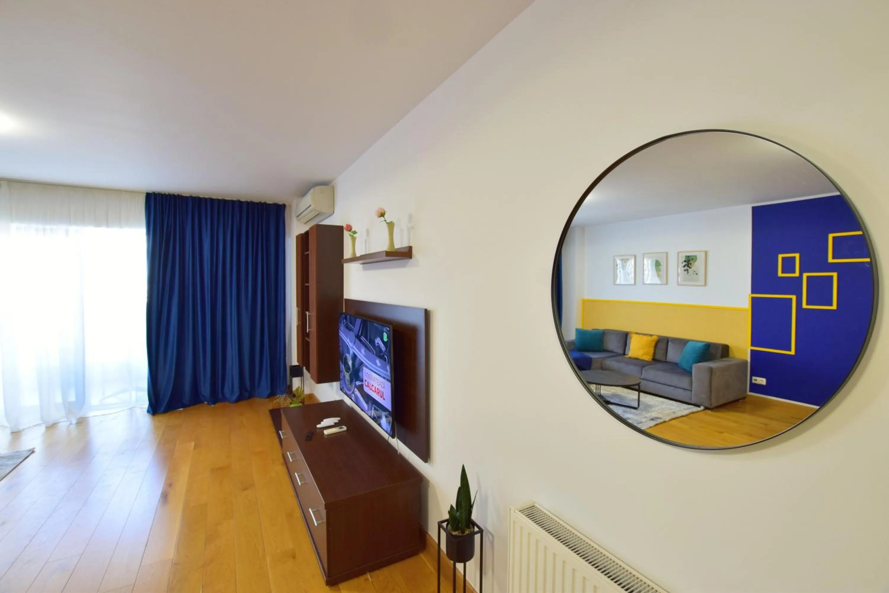 Living room in Upground Residence Apartments
