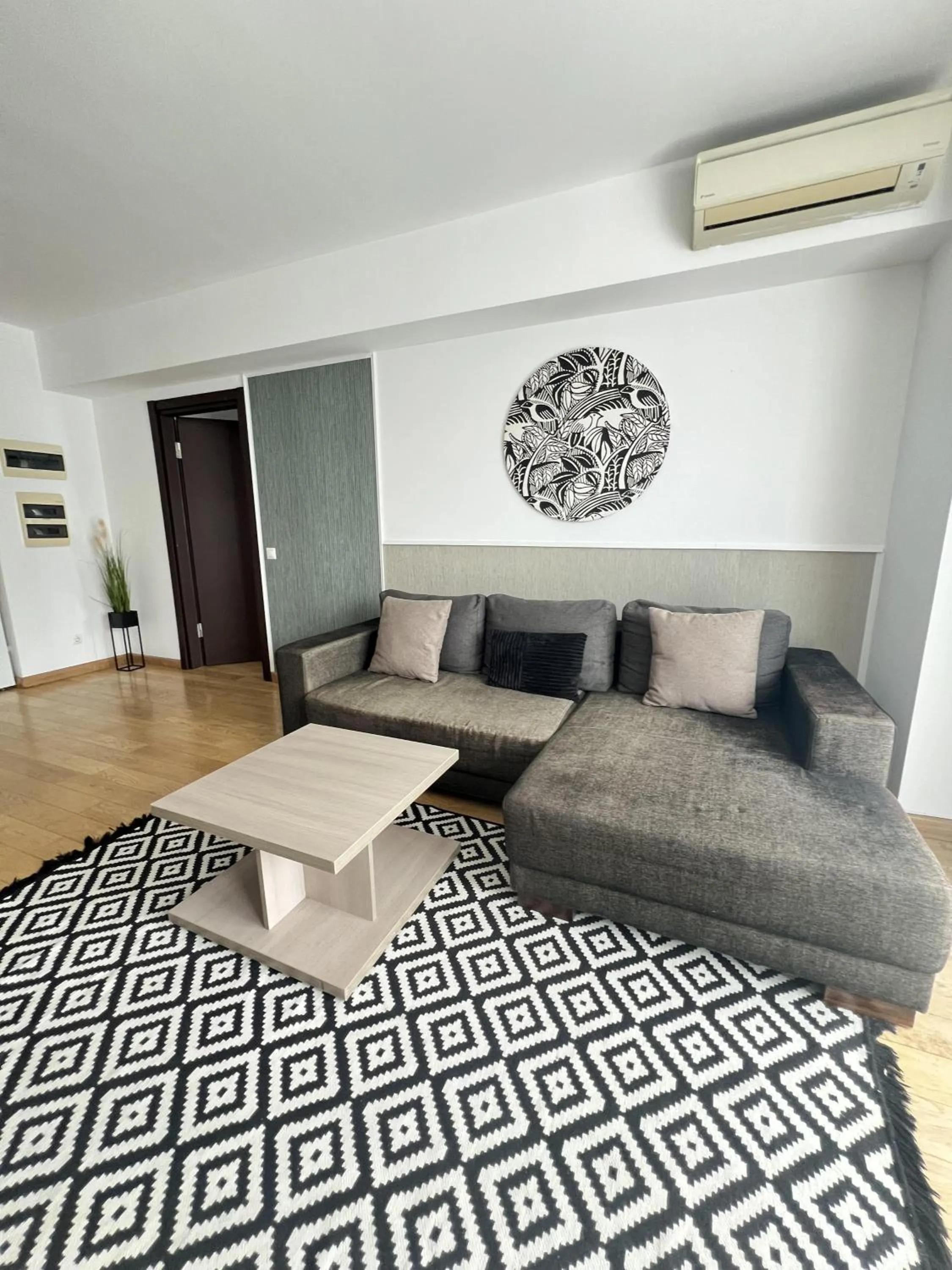 Living room in Upground Residence Apartments