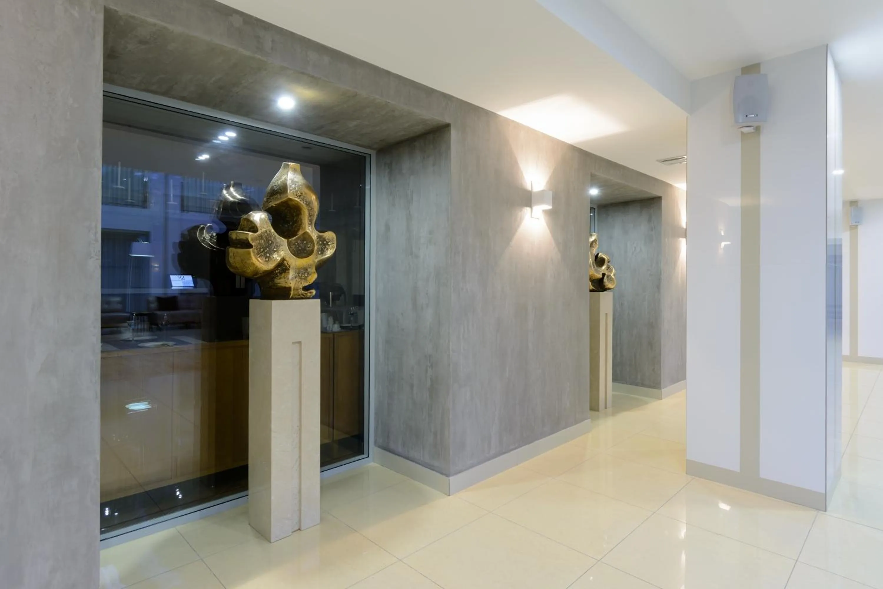 Decorative detail in Apart Hotel 92/2