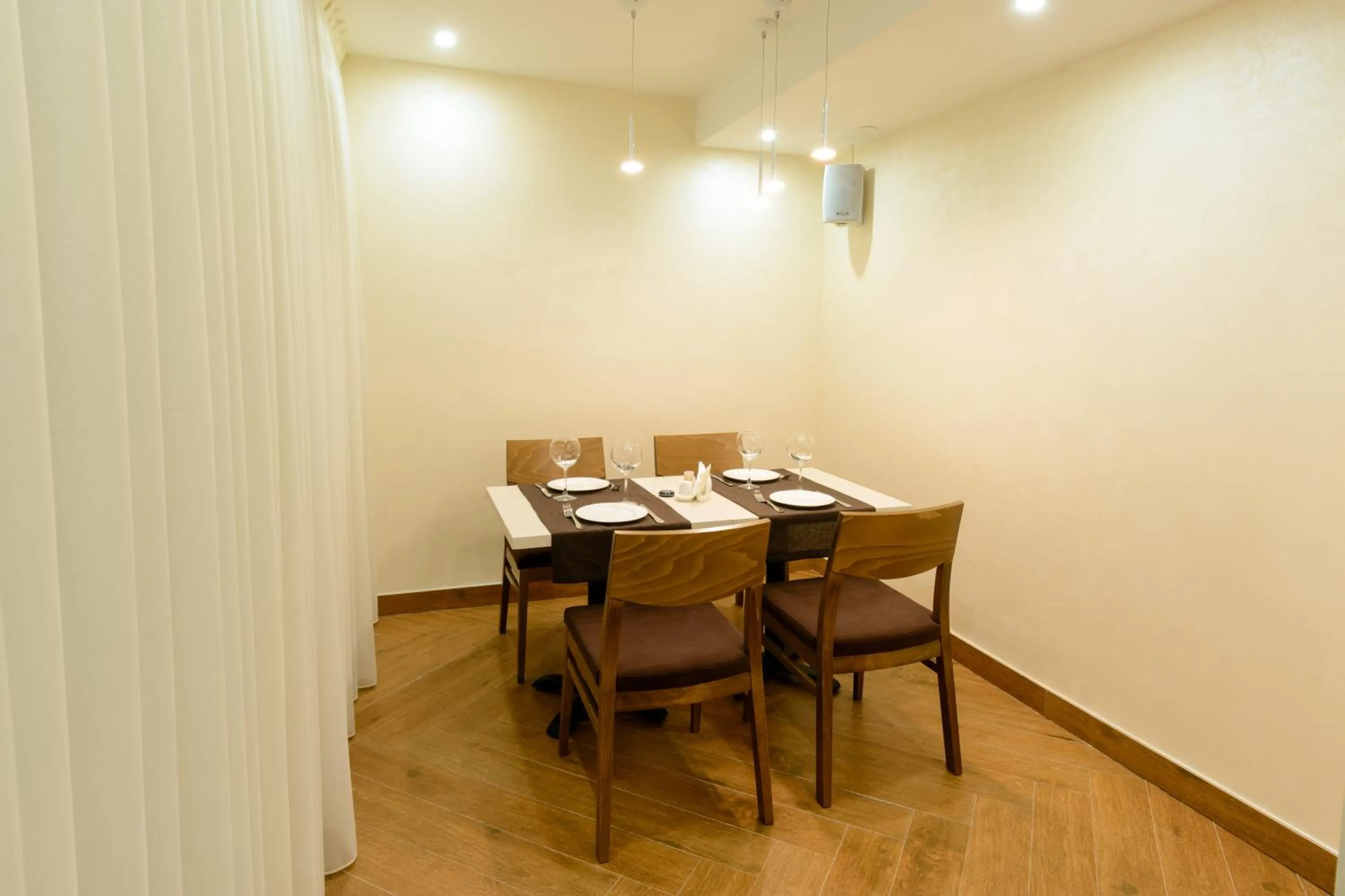 Dining area in Apart Hotel 92/2