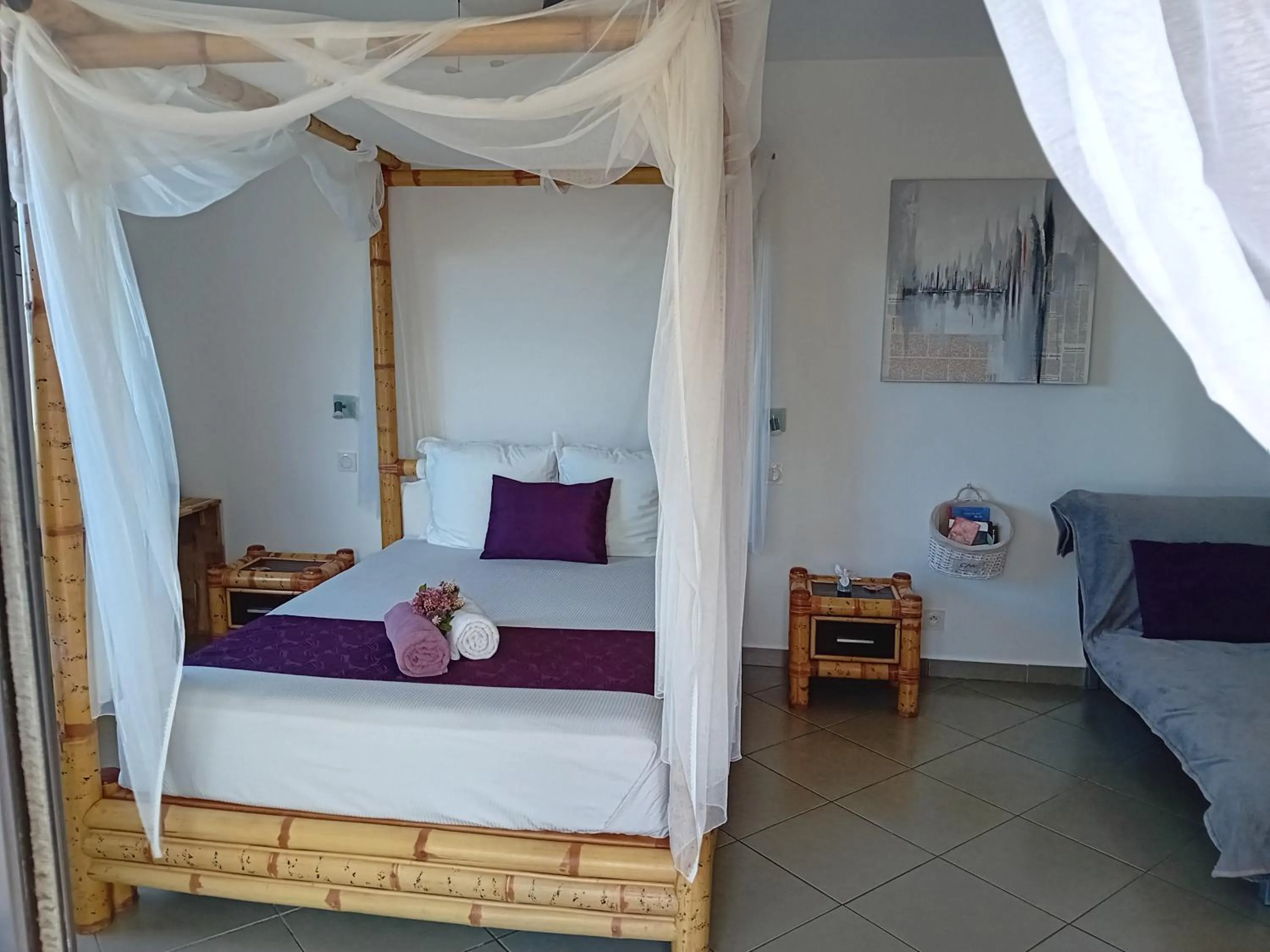 Bedroom, Bed in Villa Belza et SPA