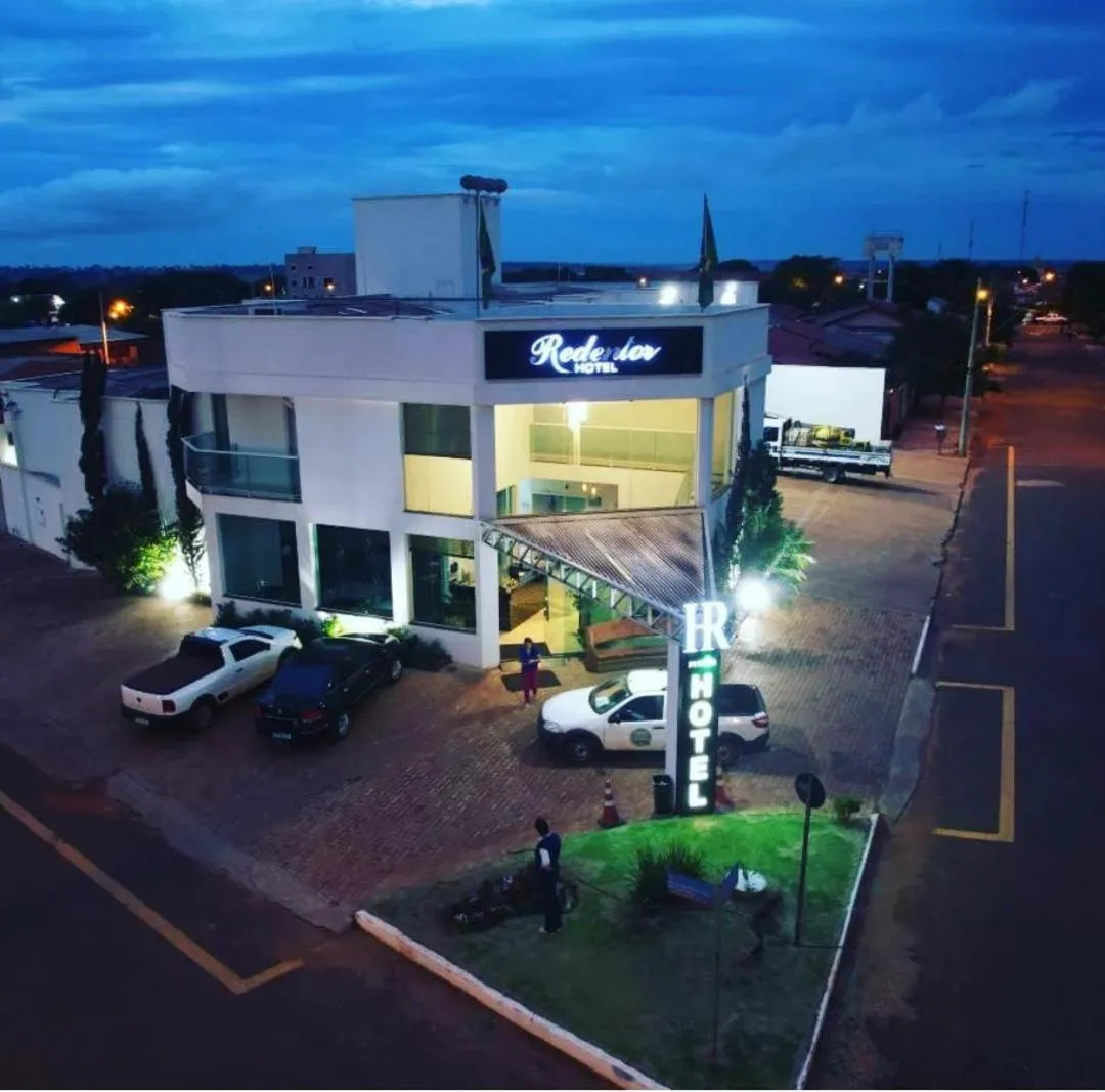 Property building in Hotel Redentor