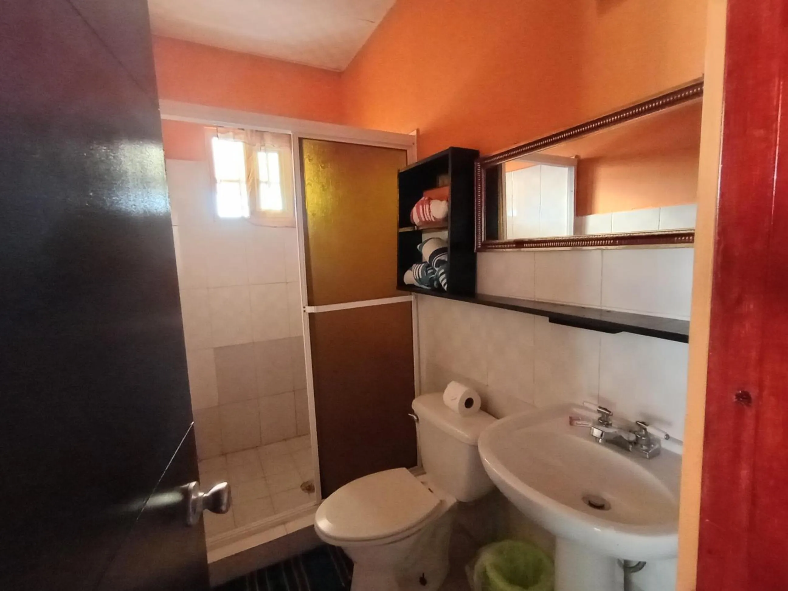 Bathroom in Sun Havens Apartments & Suites