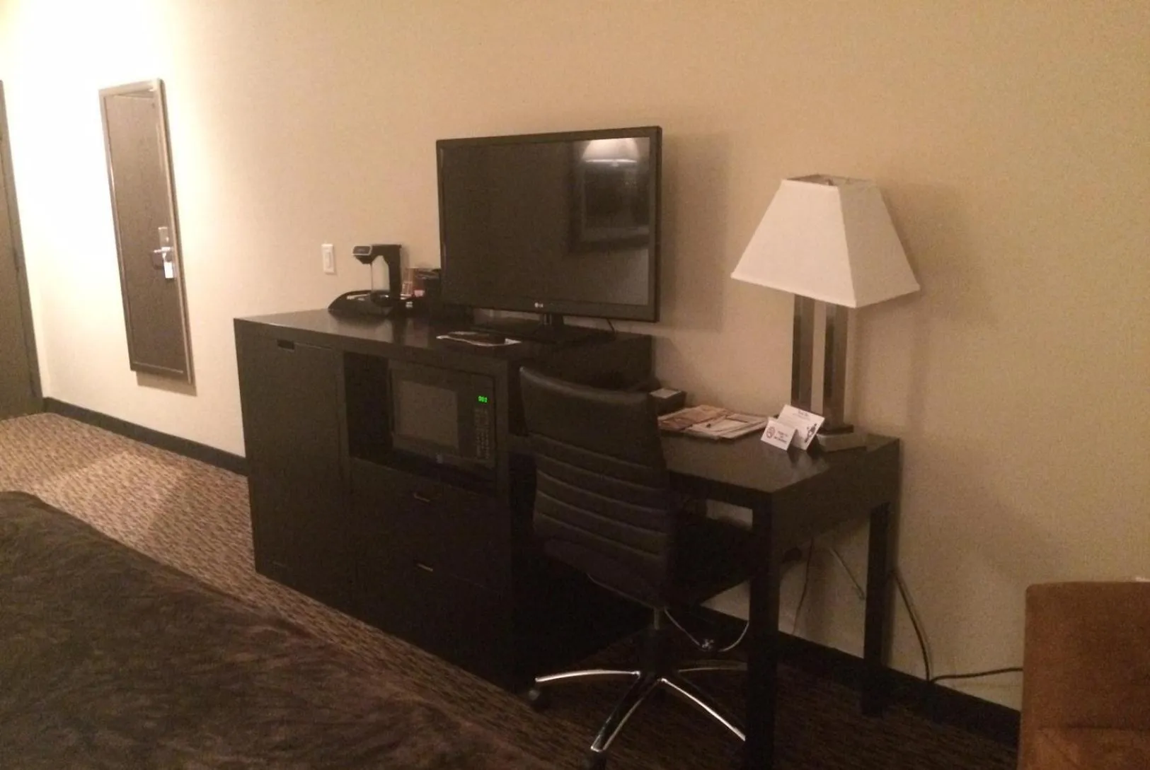 Seating area in Van Hook Territorial Inn