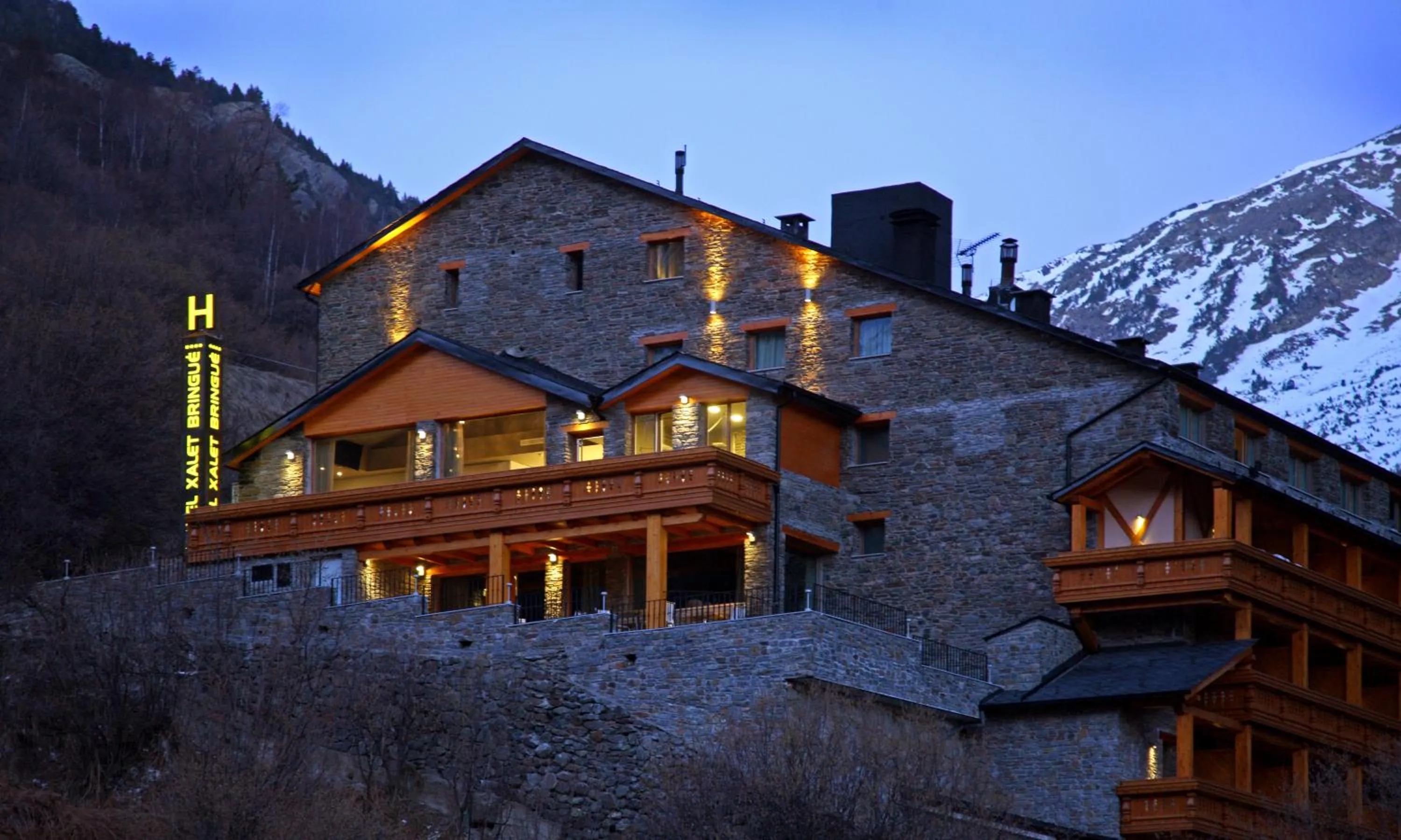 Property building in Hotel & Spa Xalet Bringue