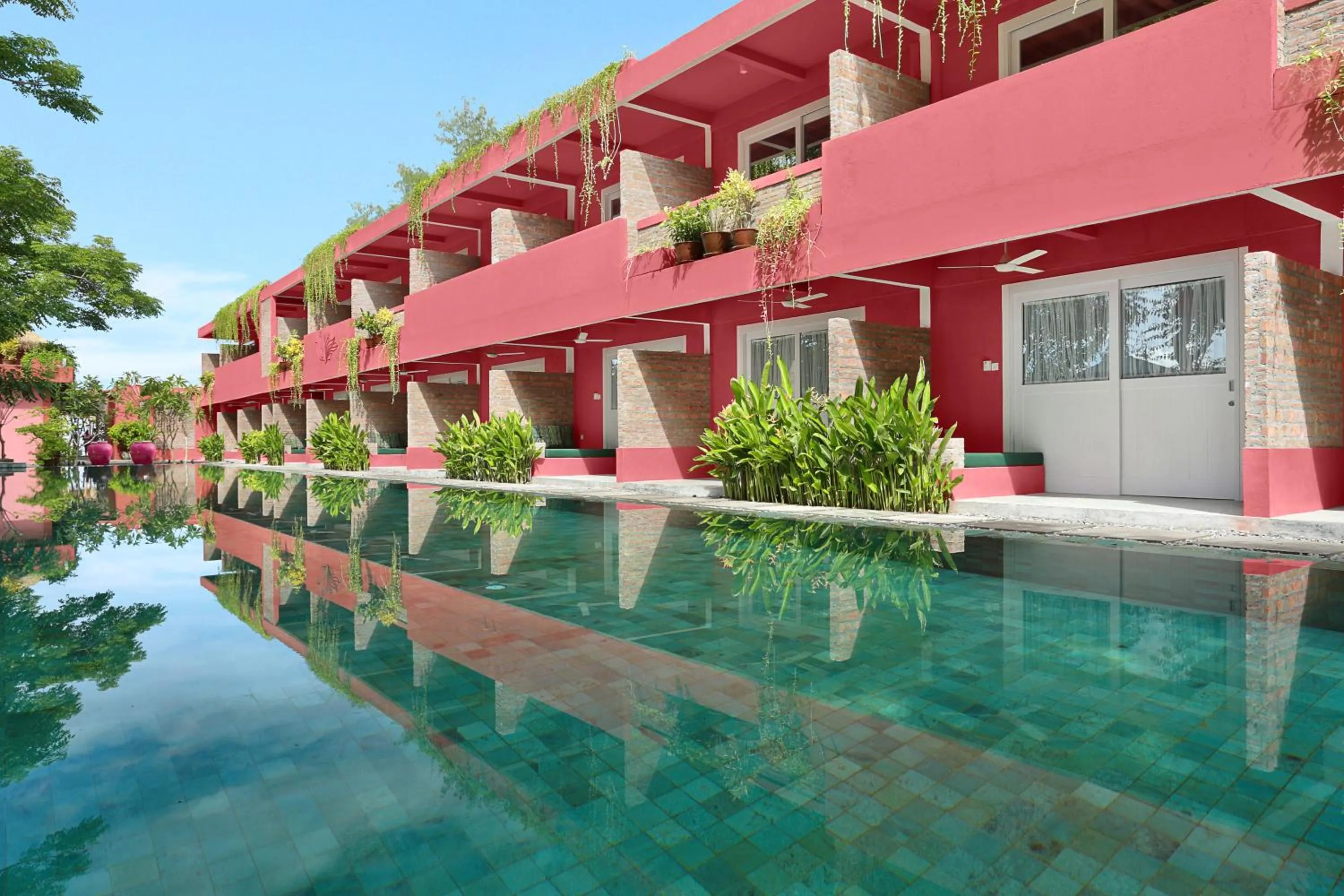 Property building in PinkCoco Gili Trawangan - Constant Surprises - for Cool Adults Only