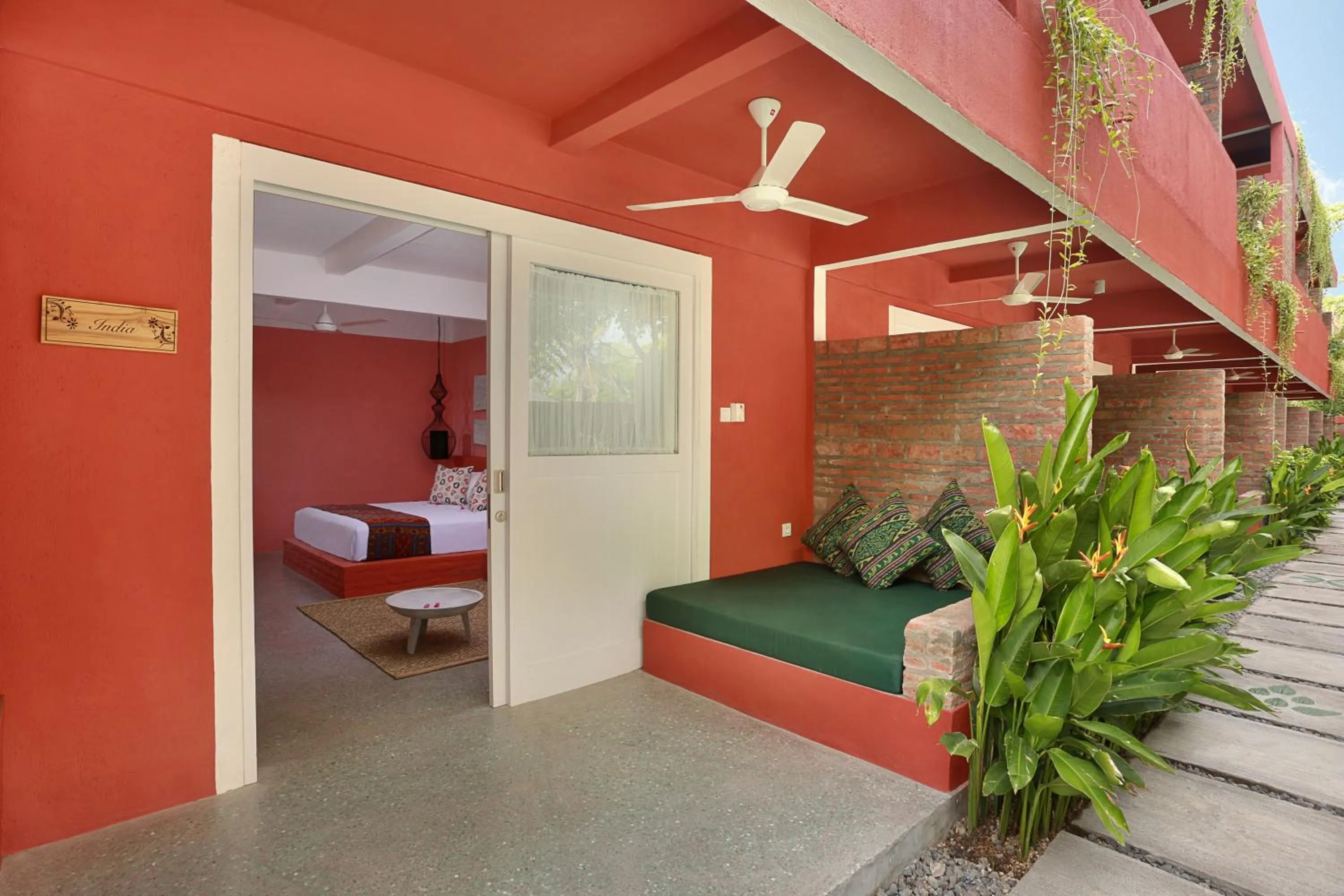 Day, Bed in PinkCoco Gili Trawangan - Constant Surprises - for Cool Adults Only