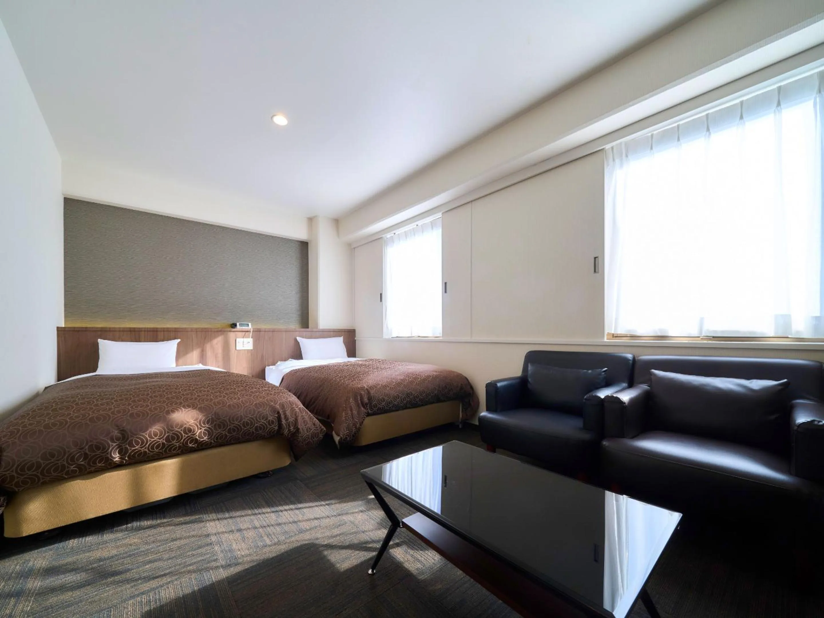 Photo of the whole room, Bed in Minakuchi Century Hotel