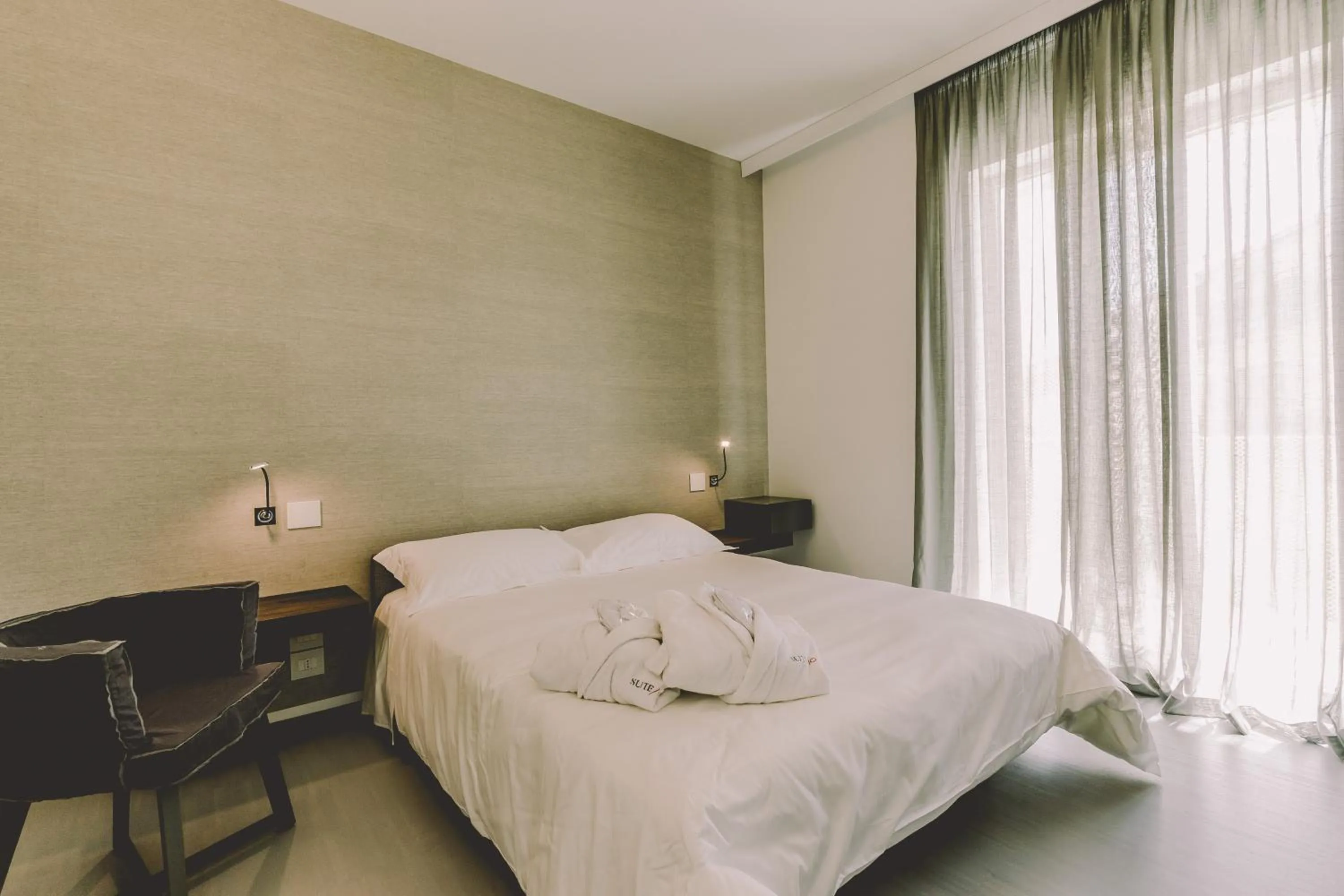 Bed in Suite 10 Home Design & Spa