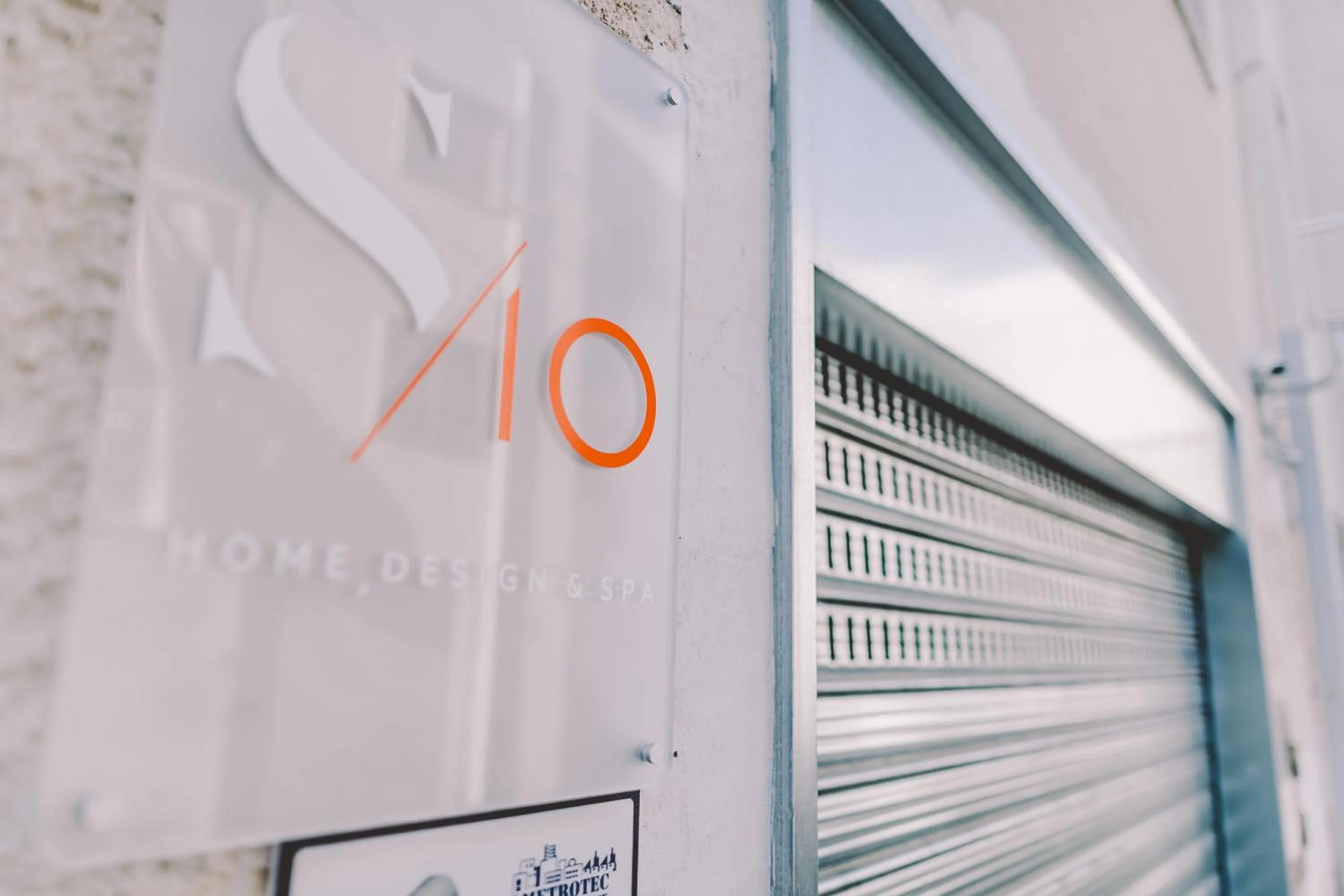 Area and facilities in Suite 10 Home Design & Spa