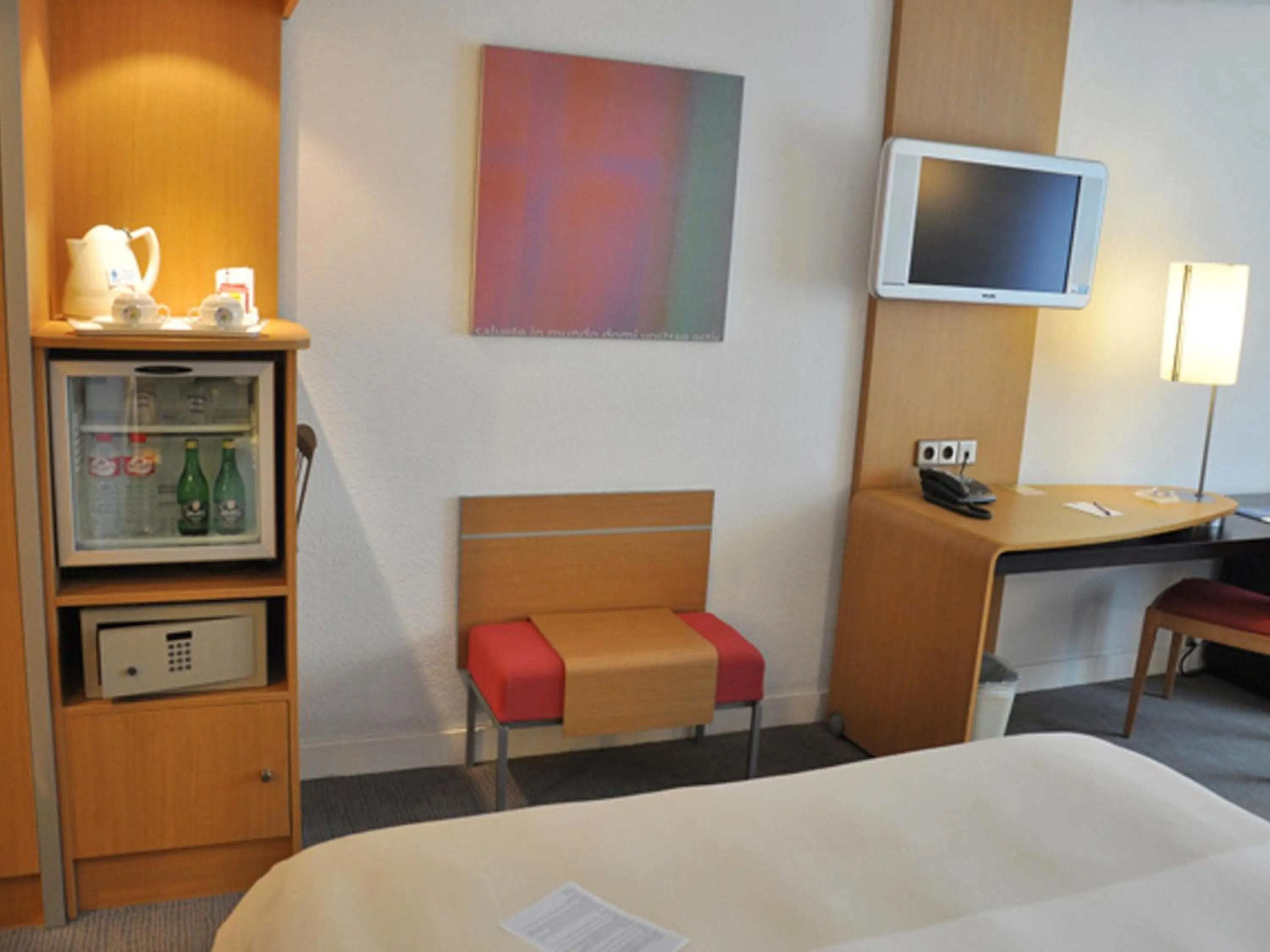 Bedroom, Bed in Novotel Andorra