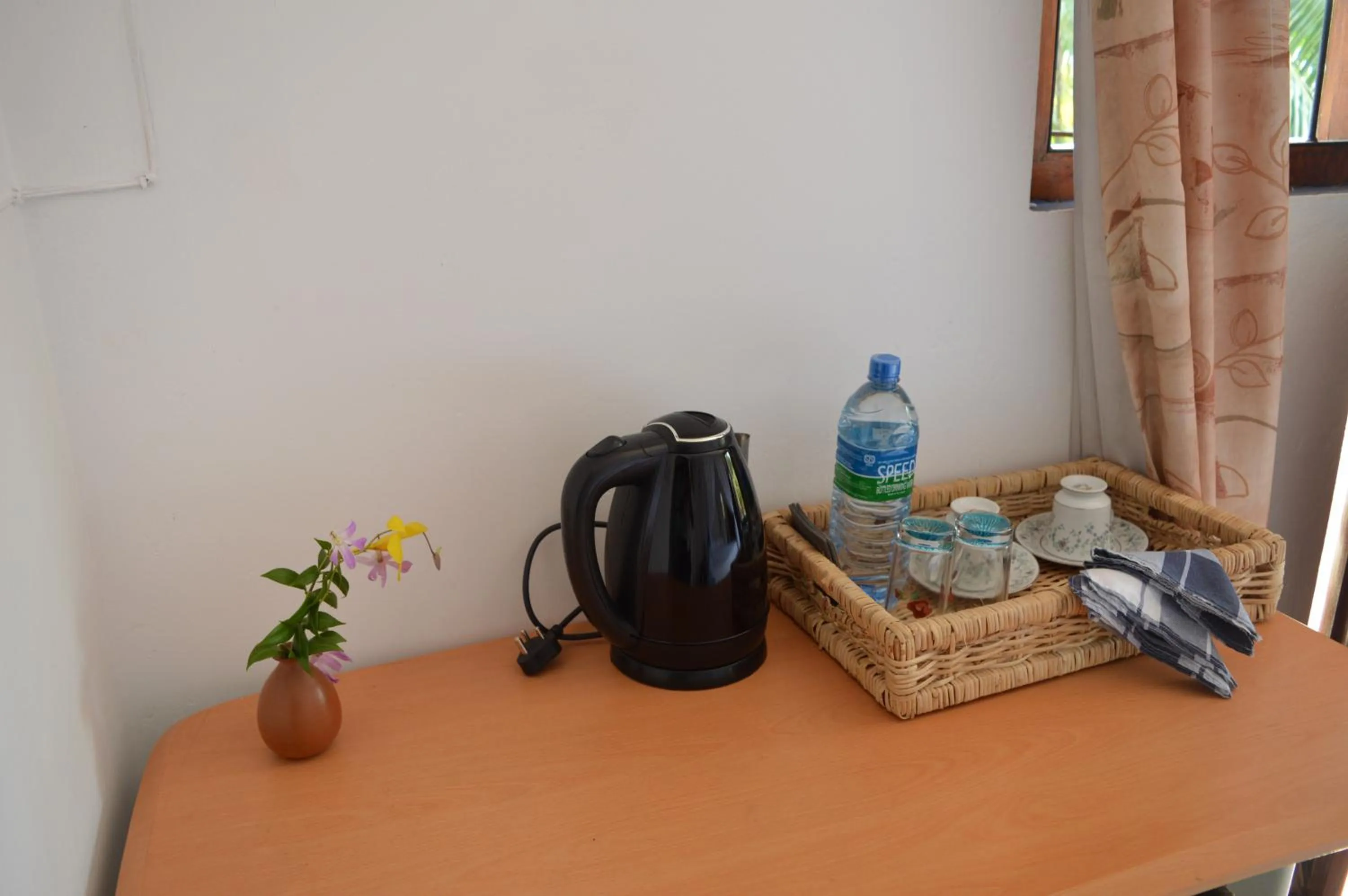 Food and drinks in FEEL Beach Villa