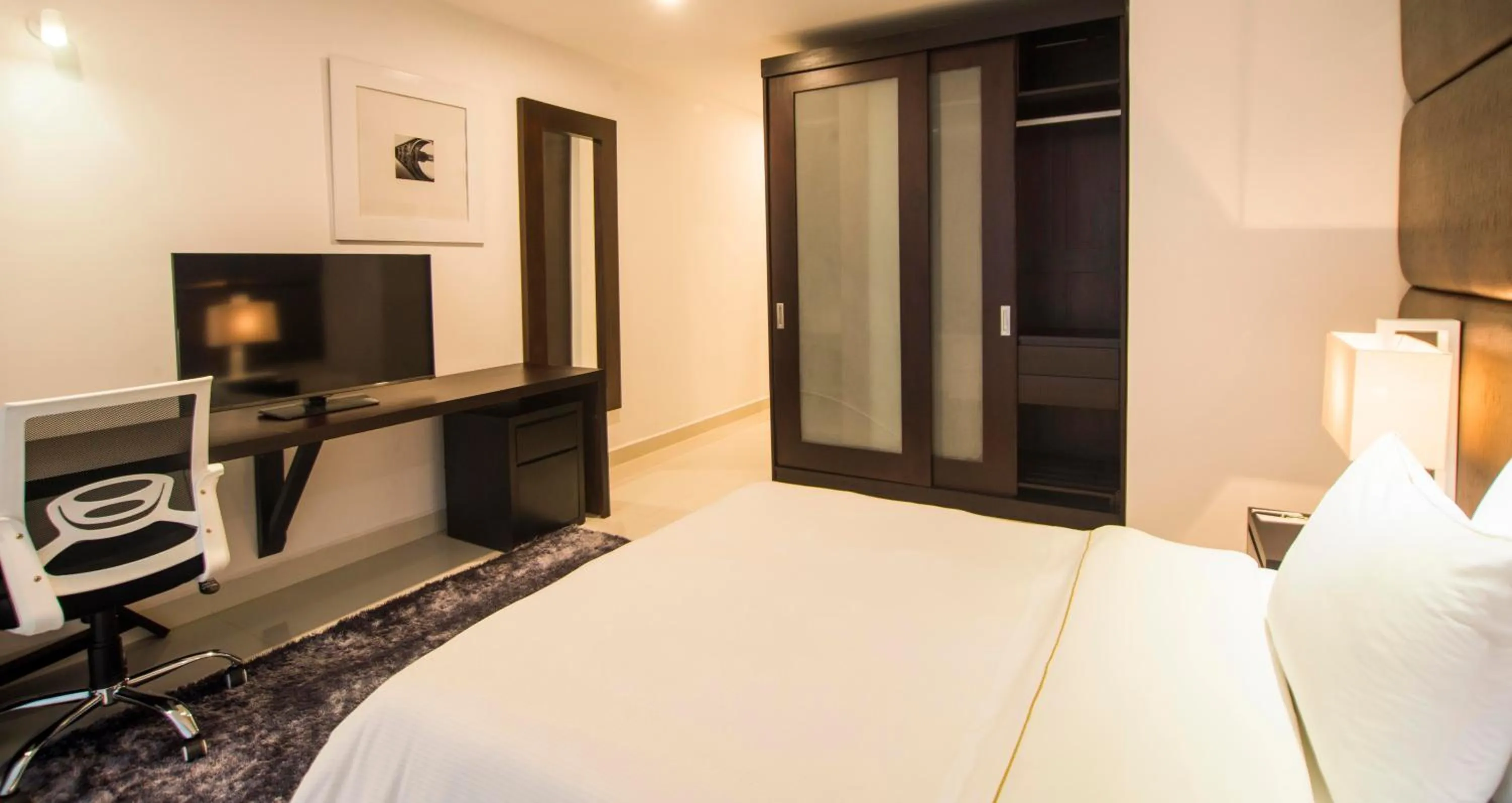 Bedroom in Platinum One Suites