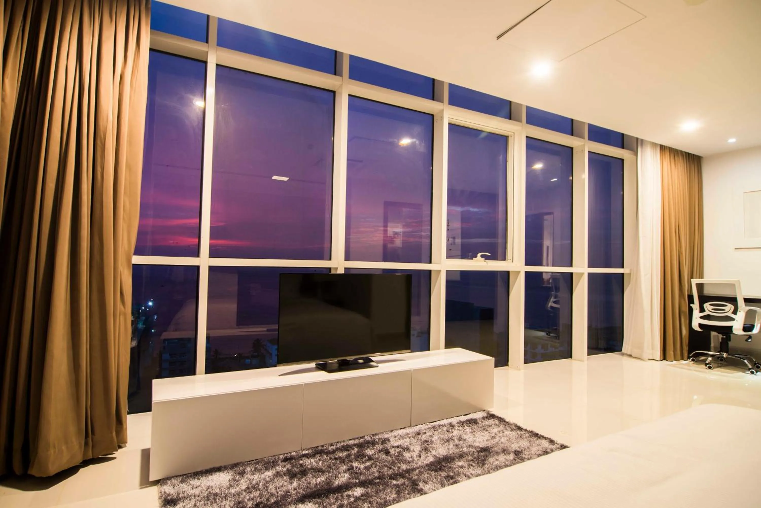 Bedroom in Platinum One Suites