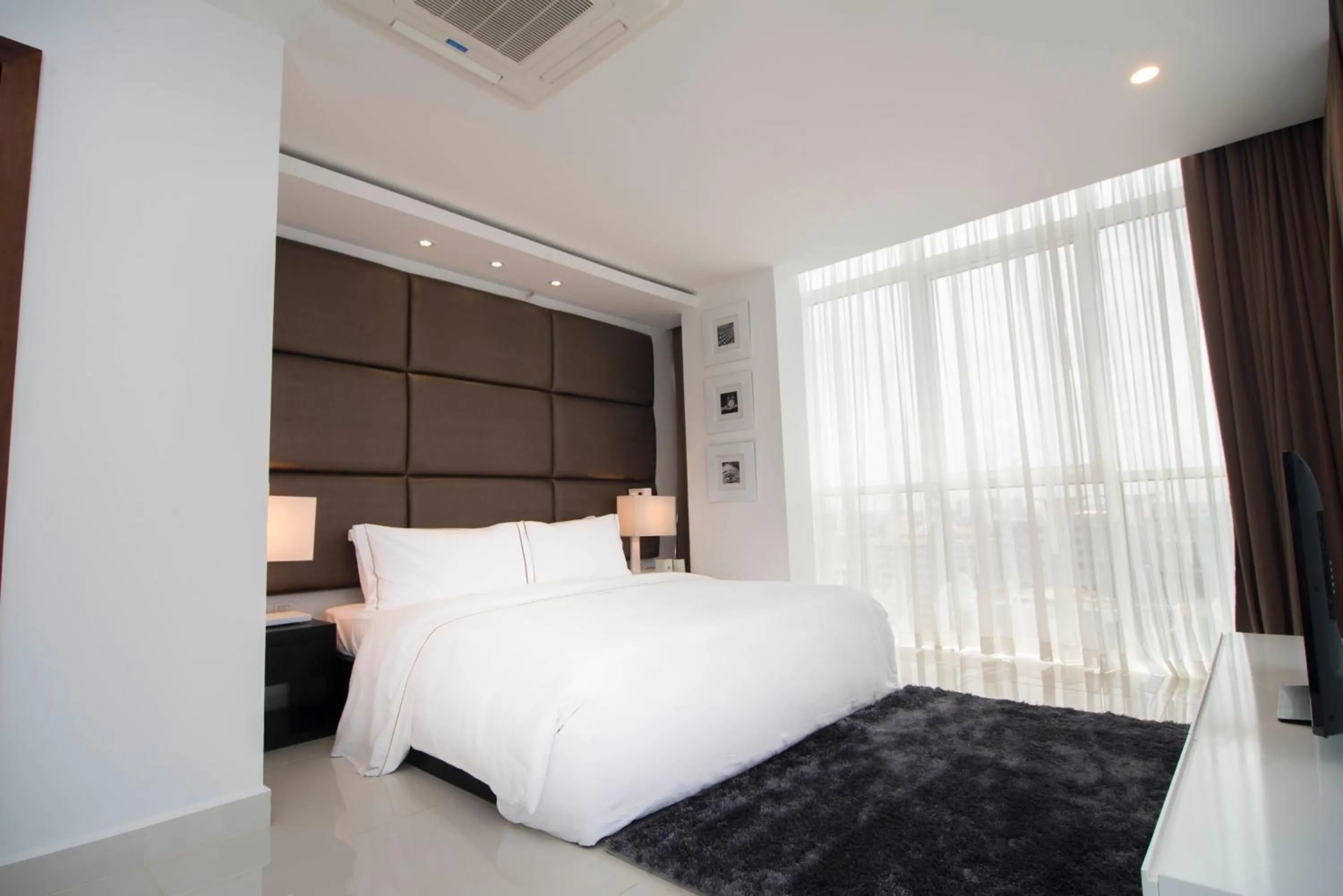 Bedroom in Platinum One Suites