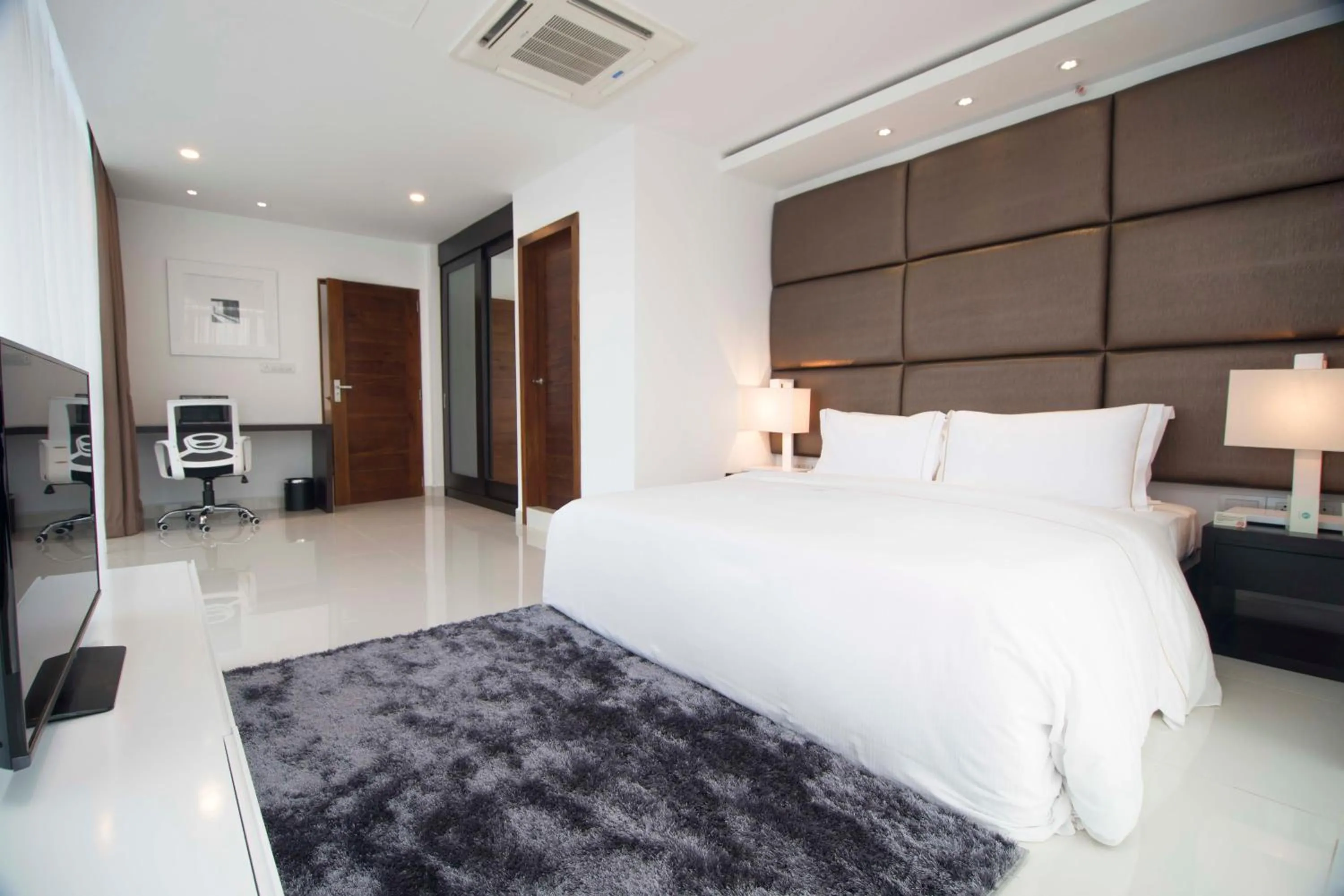 Bedroom in Platinum One Suites