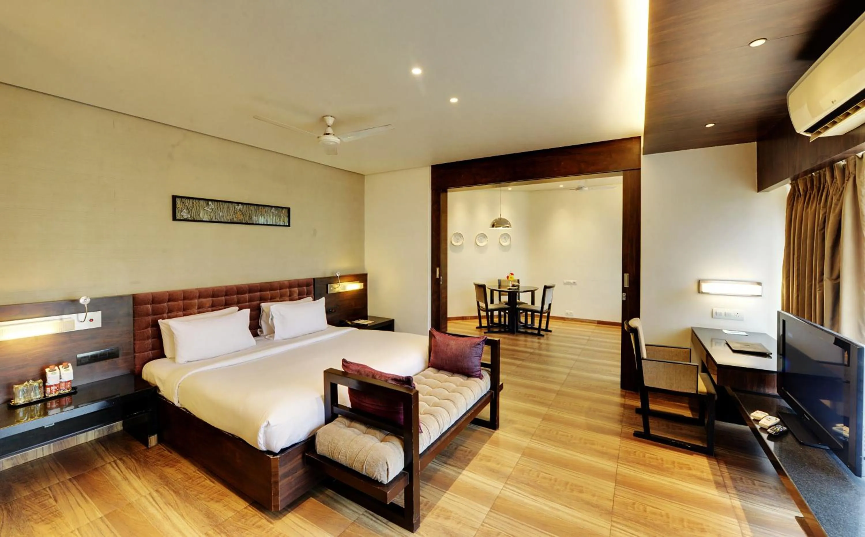 Bedroom, Bed in Hotel Sankam Residency