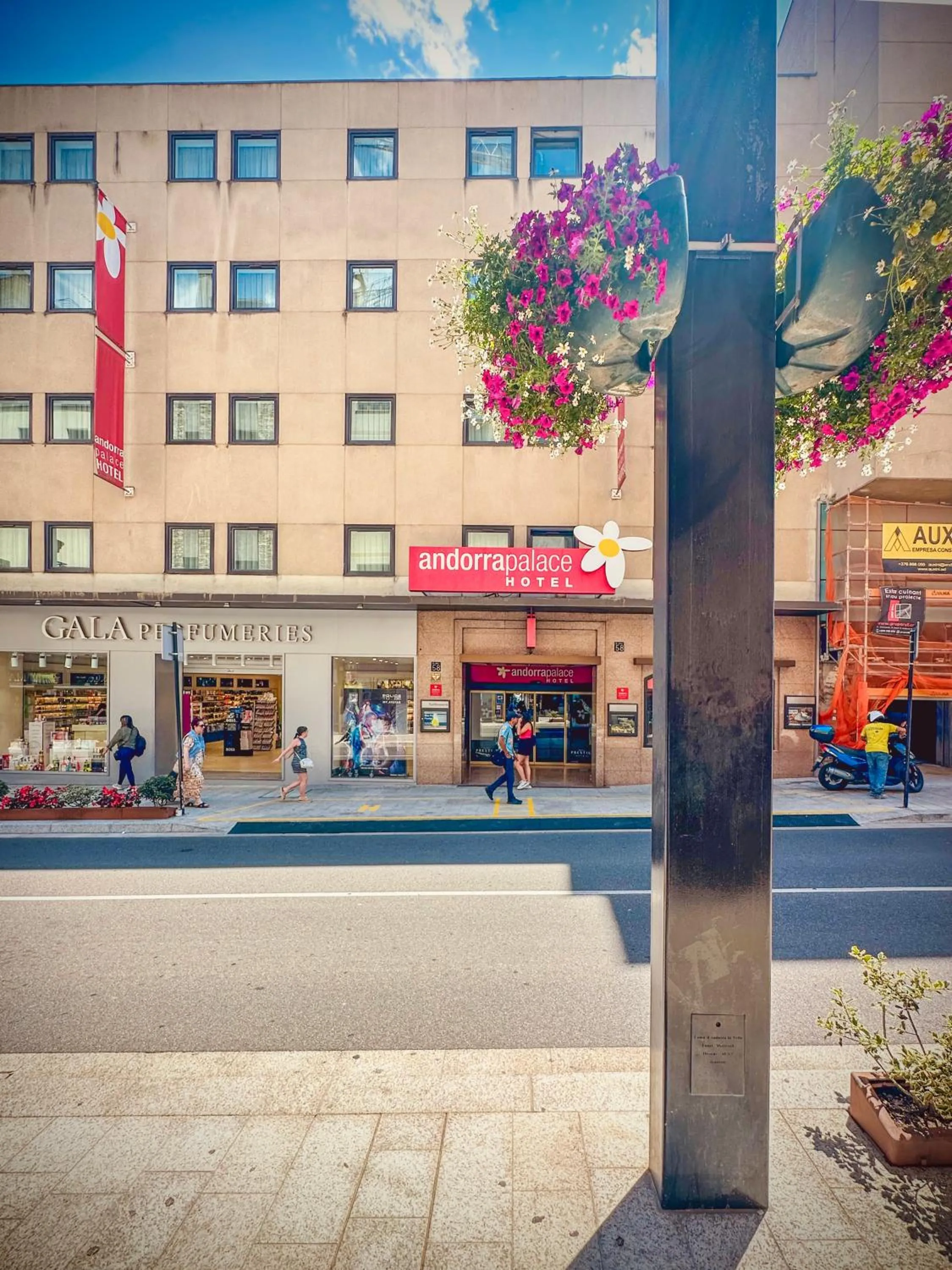 Property building in Andorra Palace