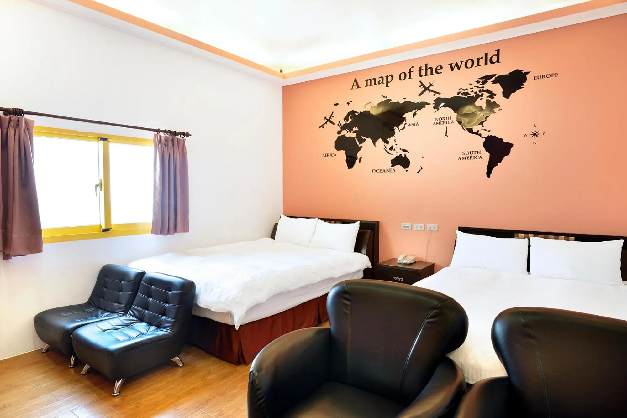 Decorative detail, Bed in Star Inn 888