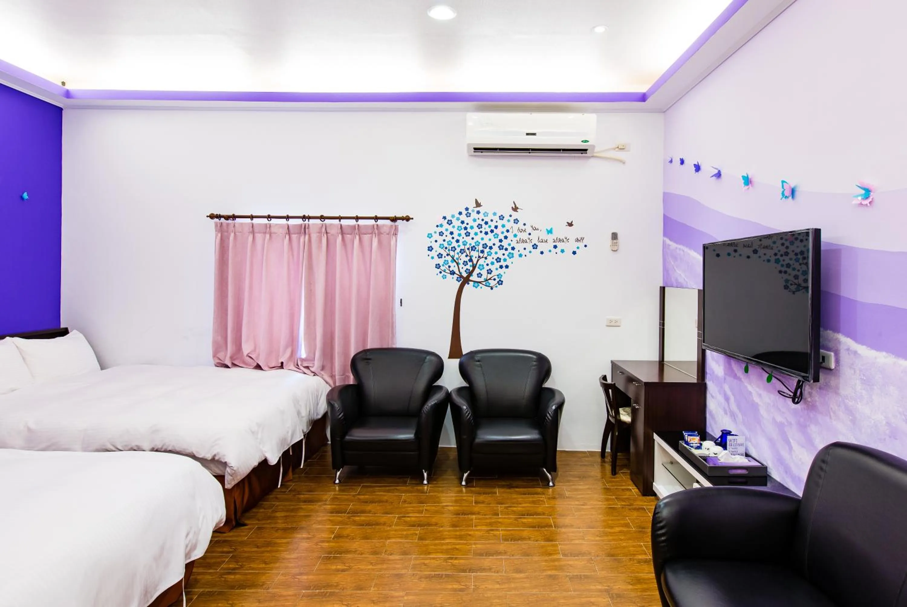 bunk bed, Bed in Star Inn 888