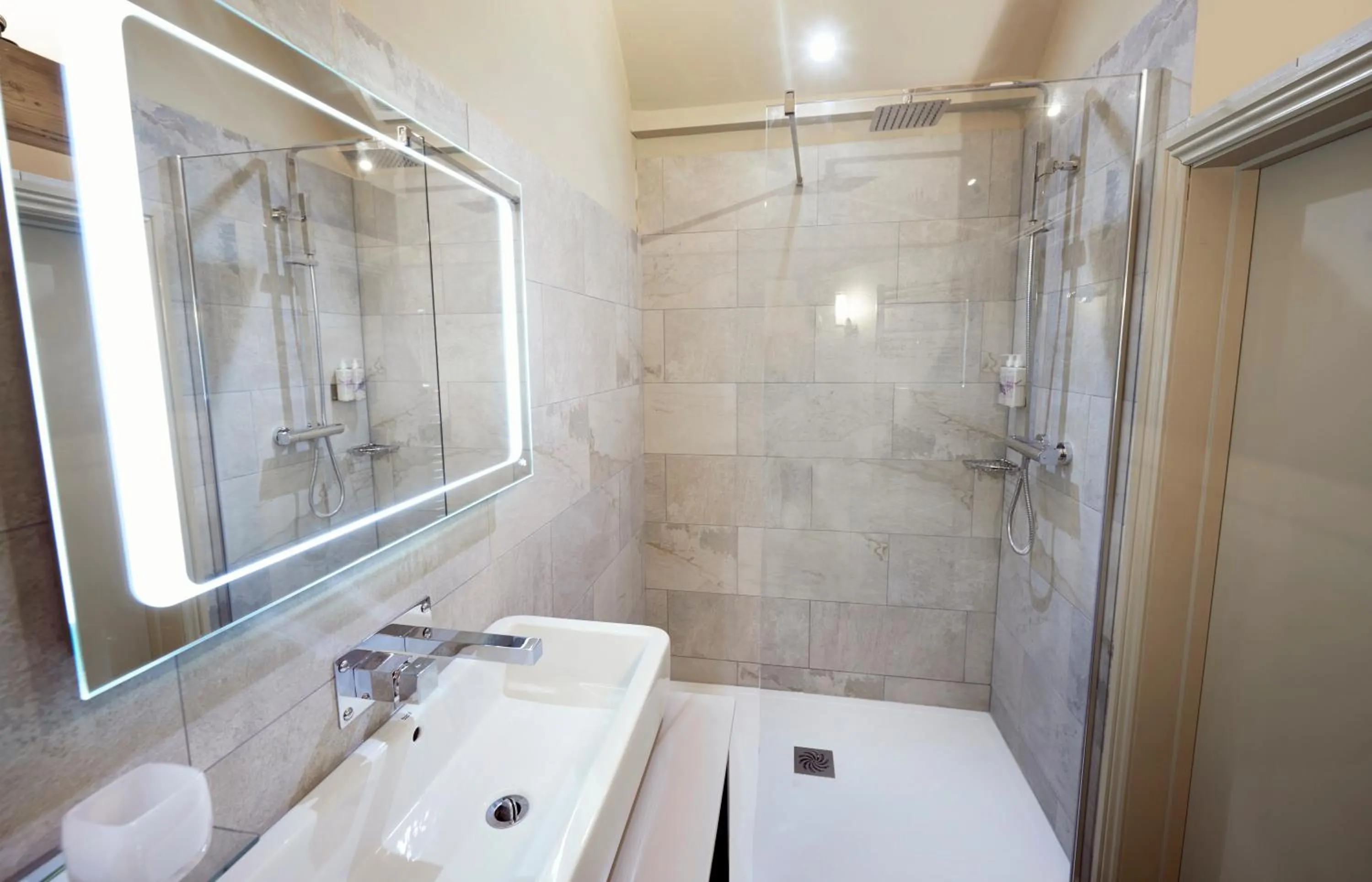 Bathroom in The Tickled Trout