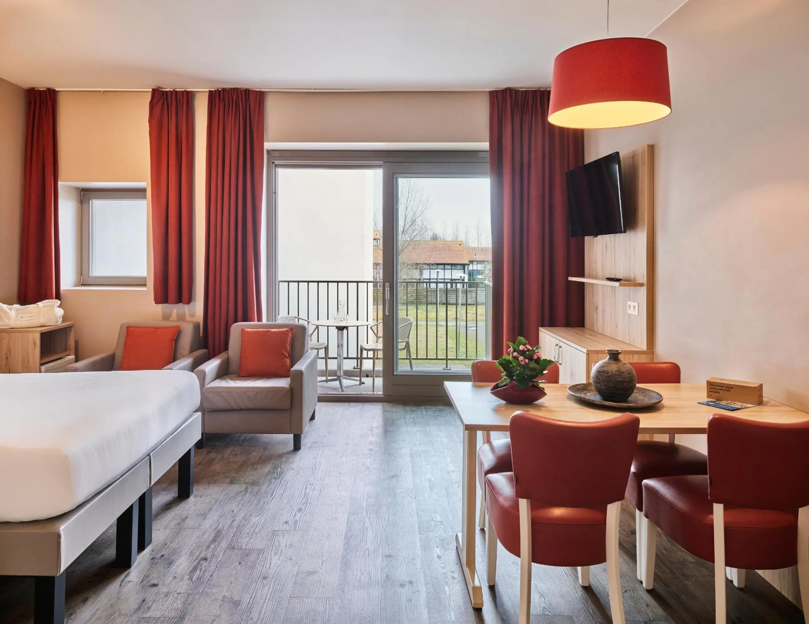 Bed in Holiday Suites Westende - Middelkerke