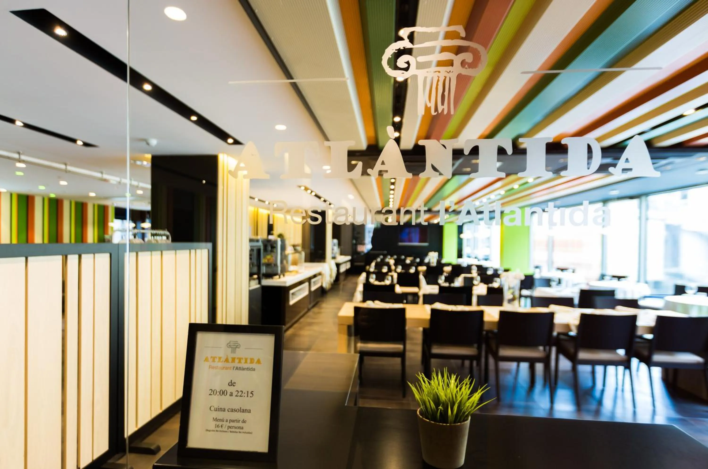 Property building in Hotel Metropolis