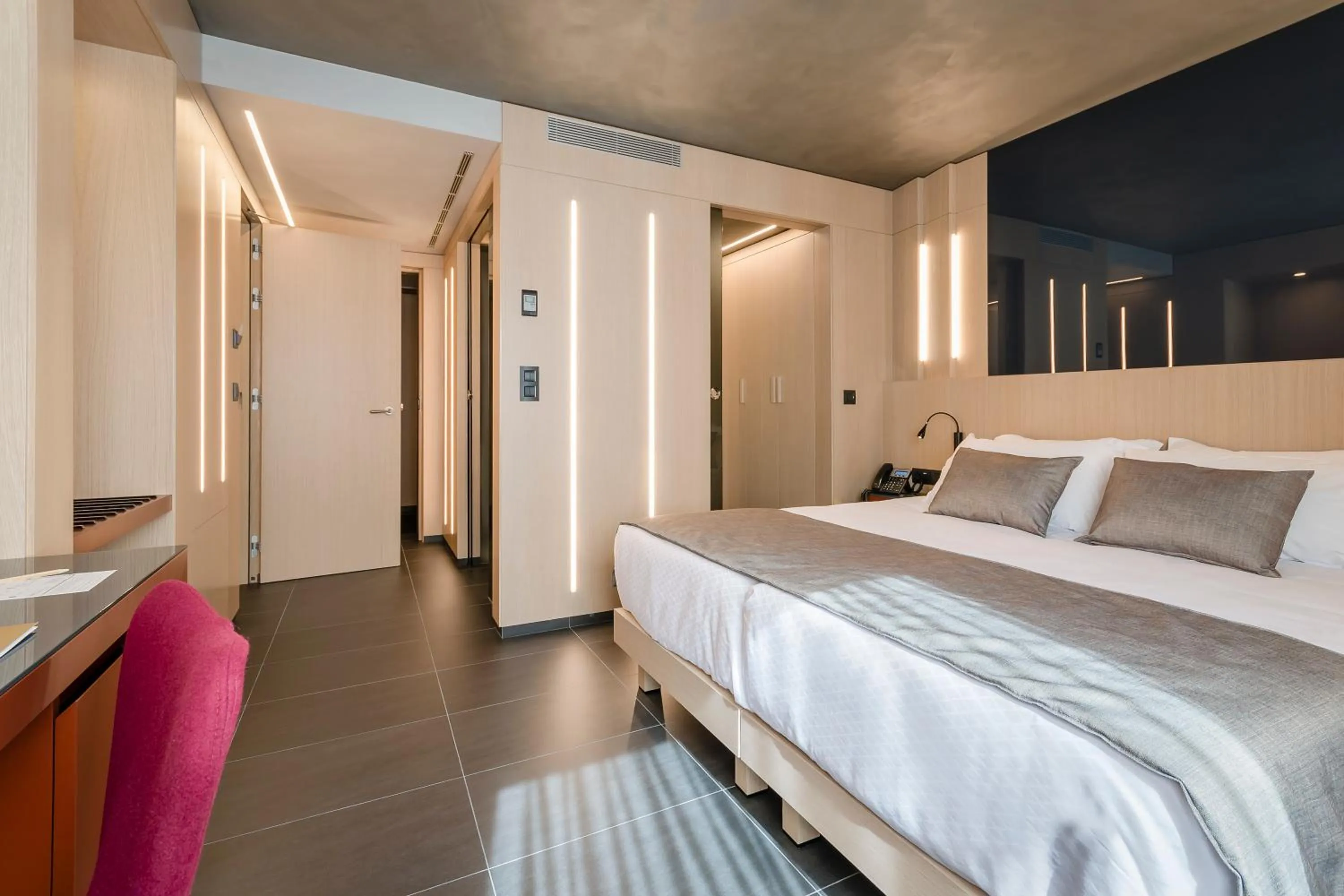 Bed in Hotel Metropolis