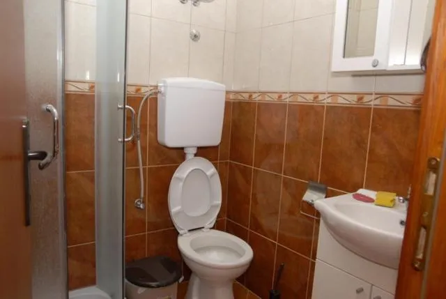 Apartments Dosljak