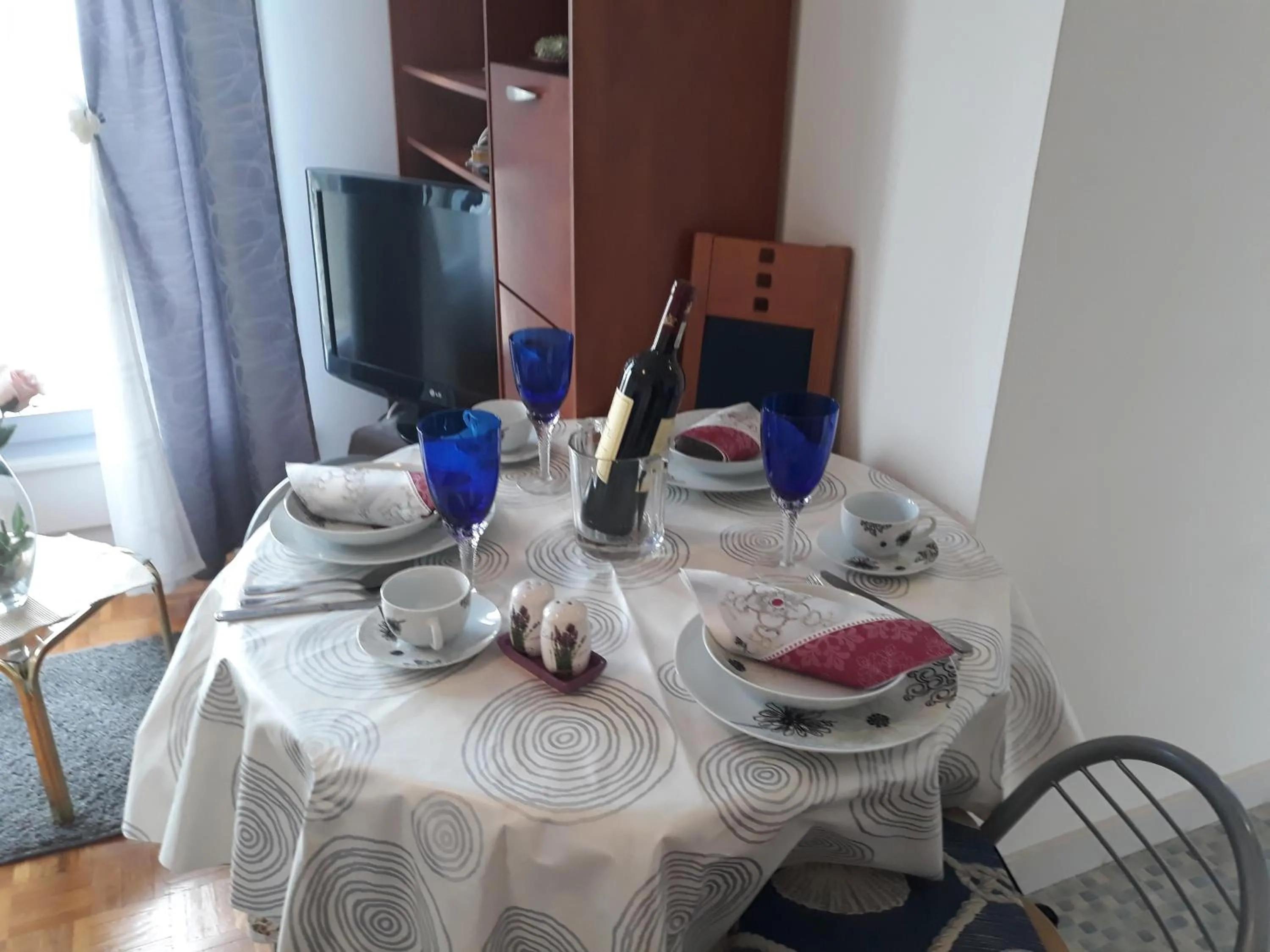 Dining area in Apartment Karlos