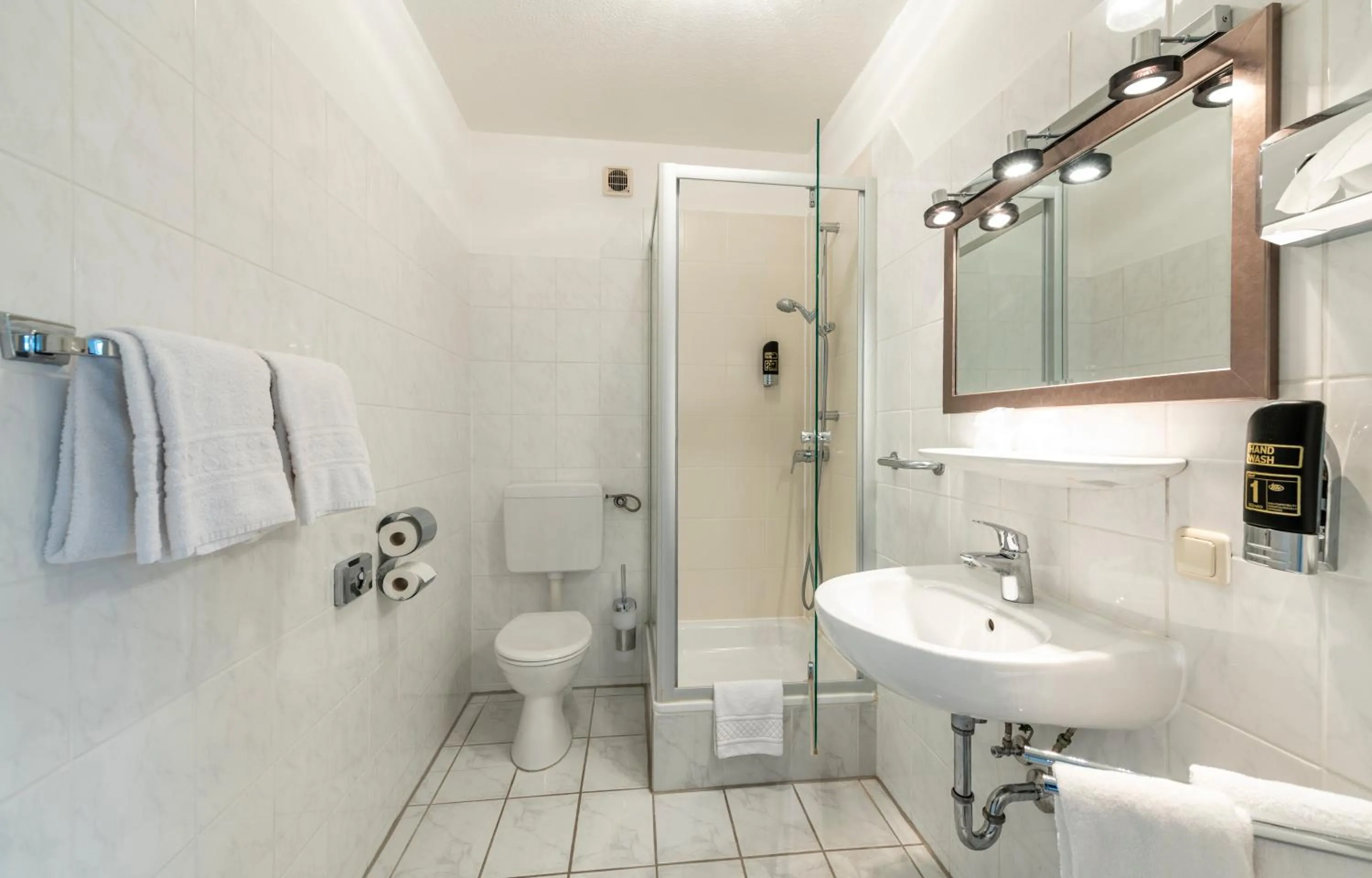 Shower in Hotel Krone