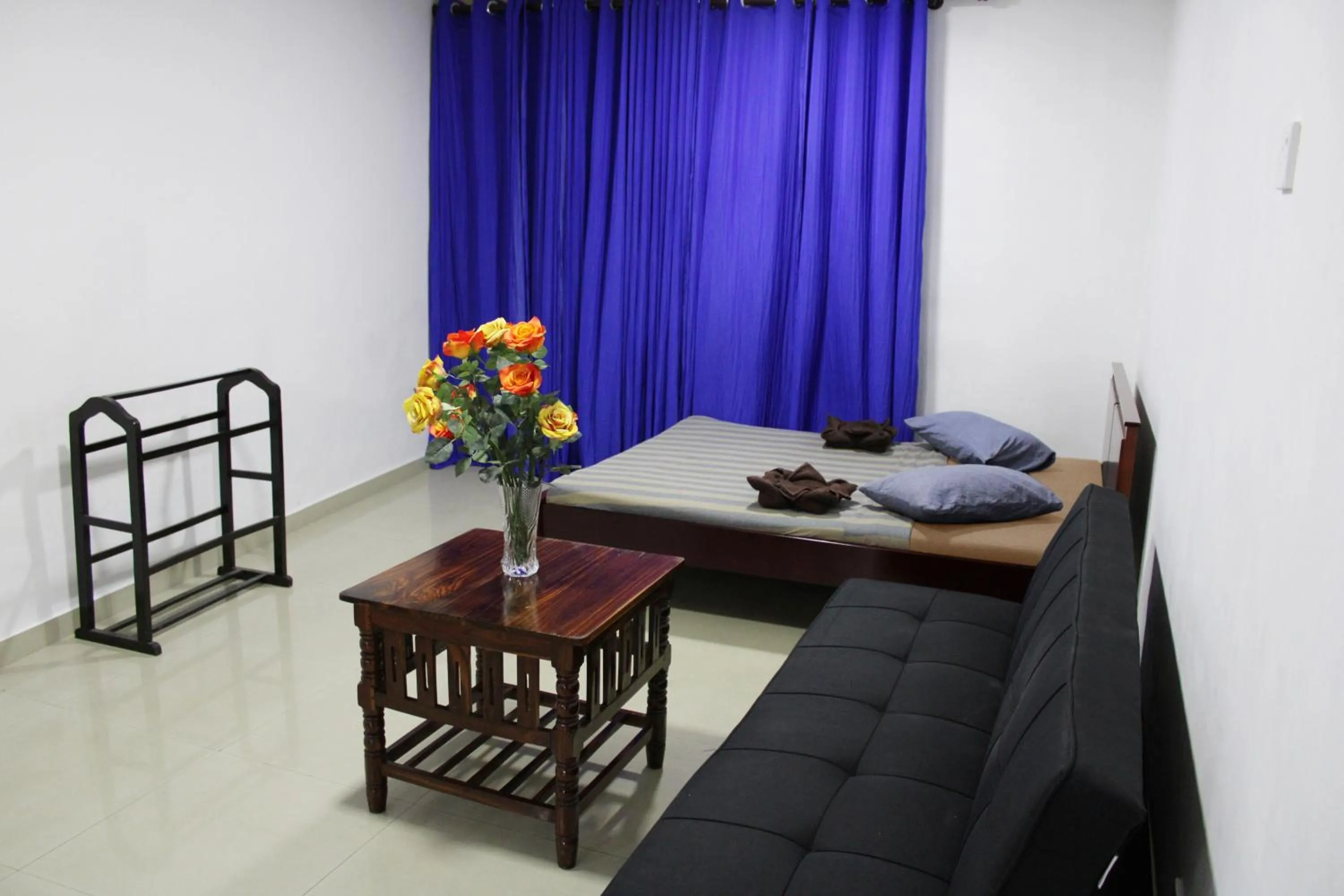 Bed in Hillstreet Villa