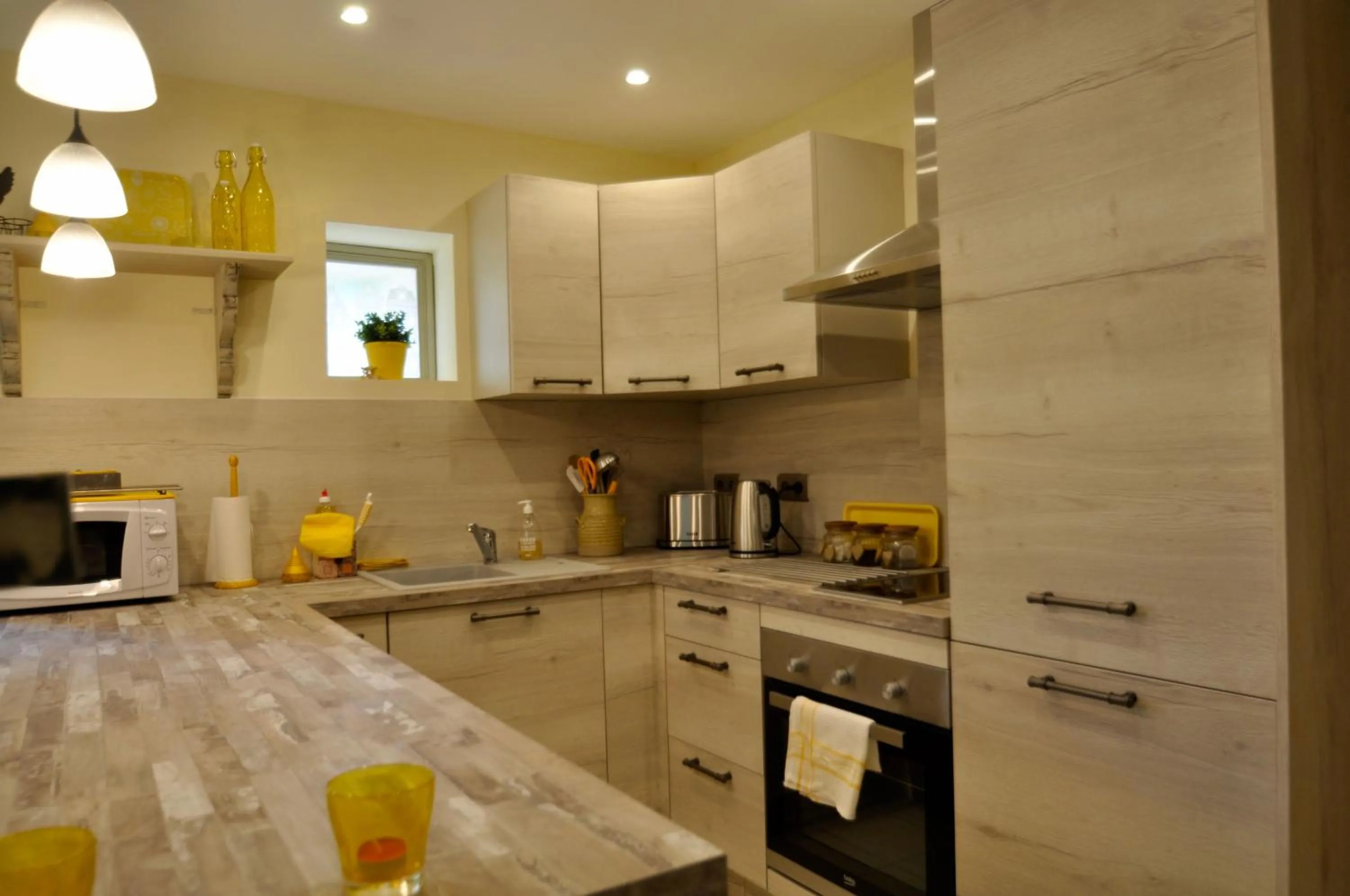 Kitchen or kitchenette in Chez Fins Bois