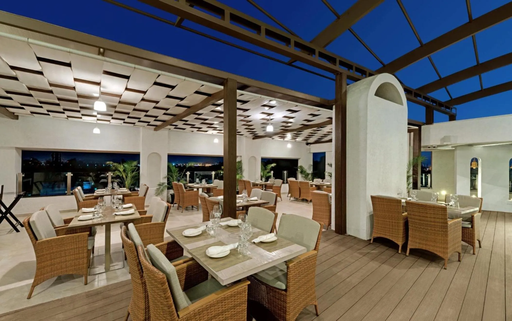 Restaurant/places to eat in The Fern Residency, MIDC, Pune