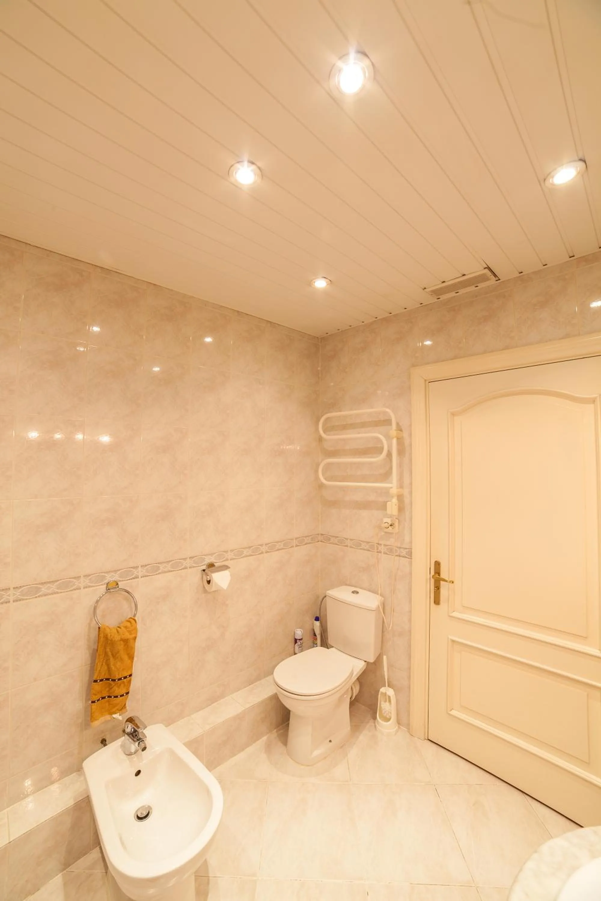 Toilet in Heart of Old-Town Apartments