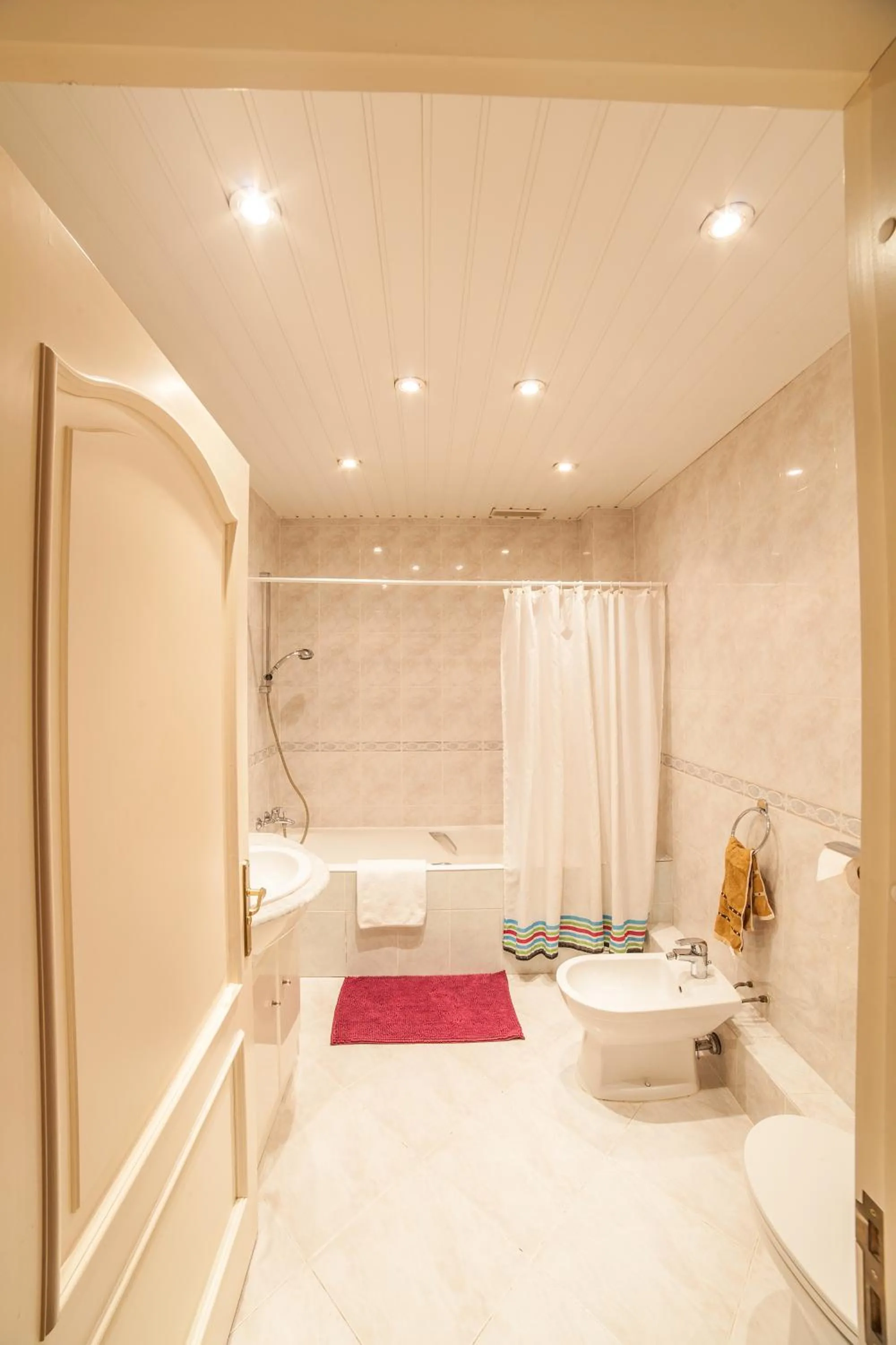 Shower in Heart of Old-Town Apartments