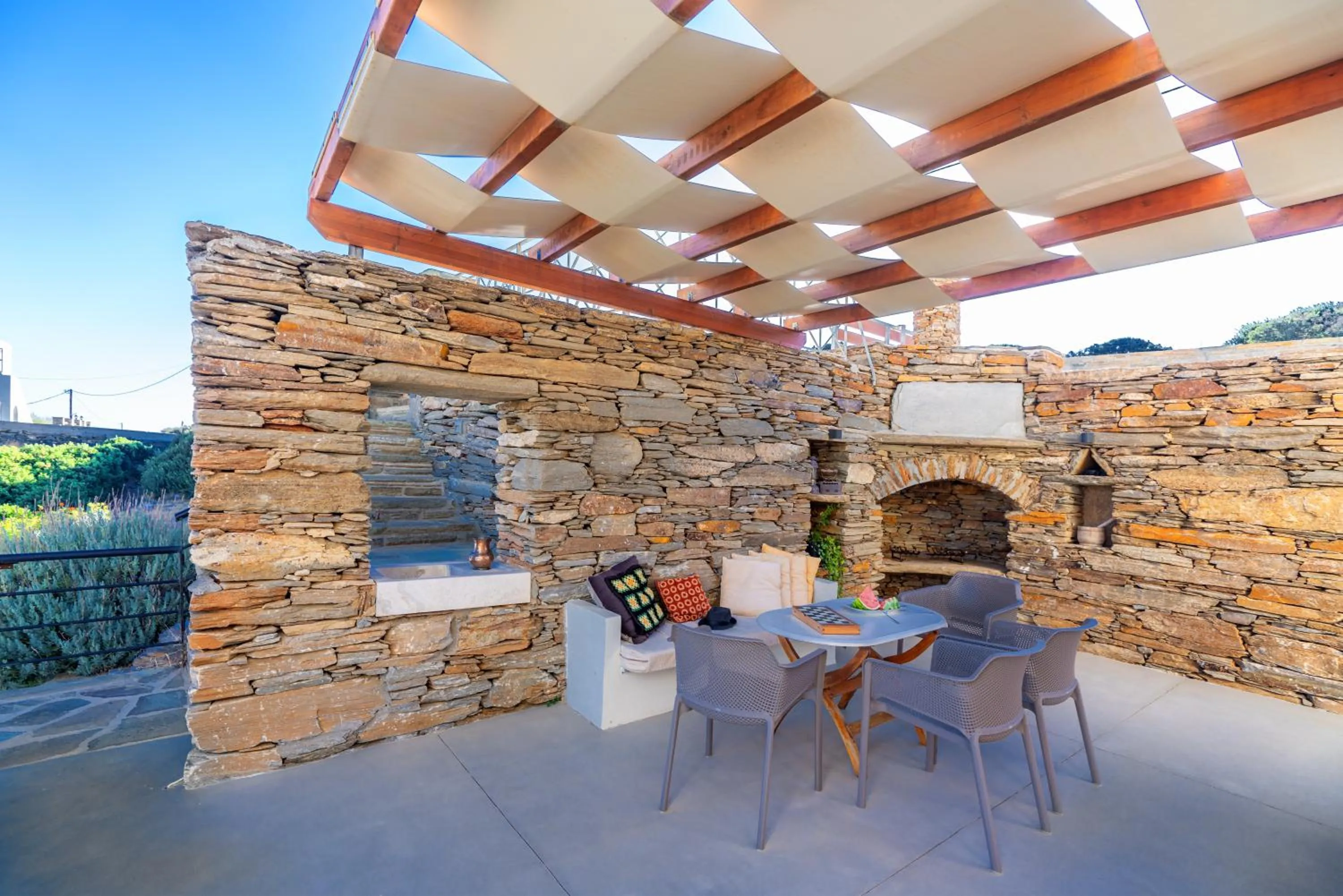 Patio in Belvedere Andros