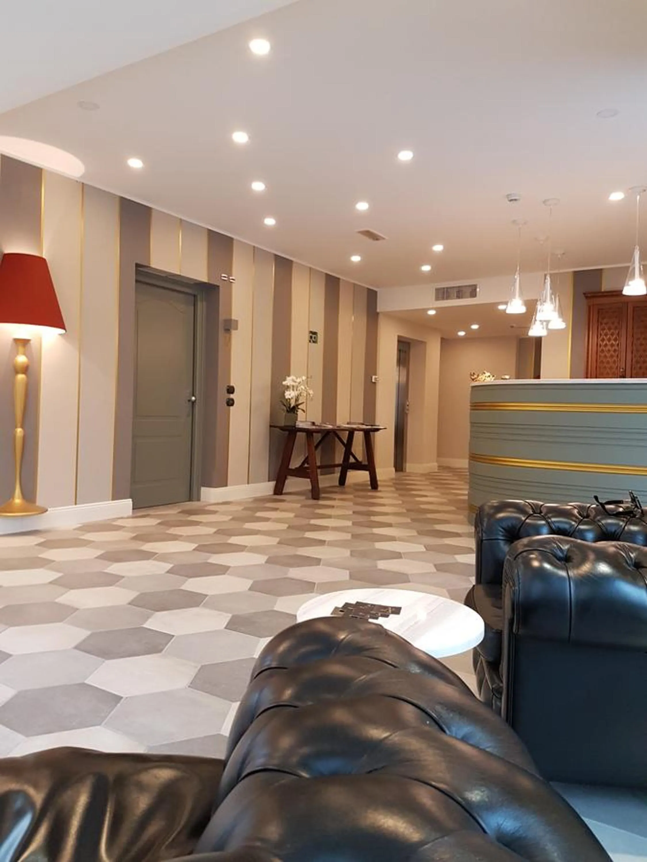 Lobby or reception in Hotel Al Campanile - Luxury Suites & Apartments