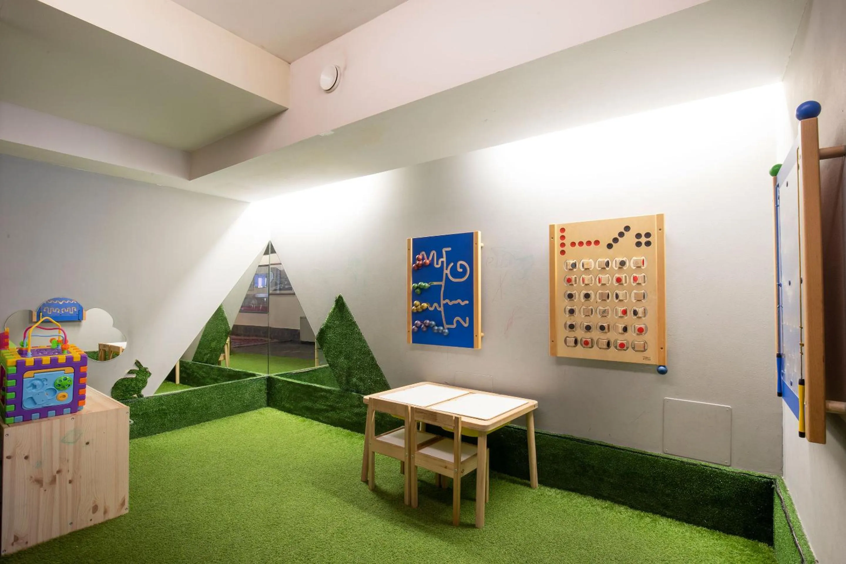 Game Room in Hotel Màgic La Massana by Nexta